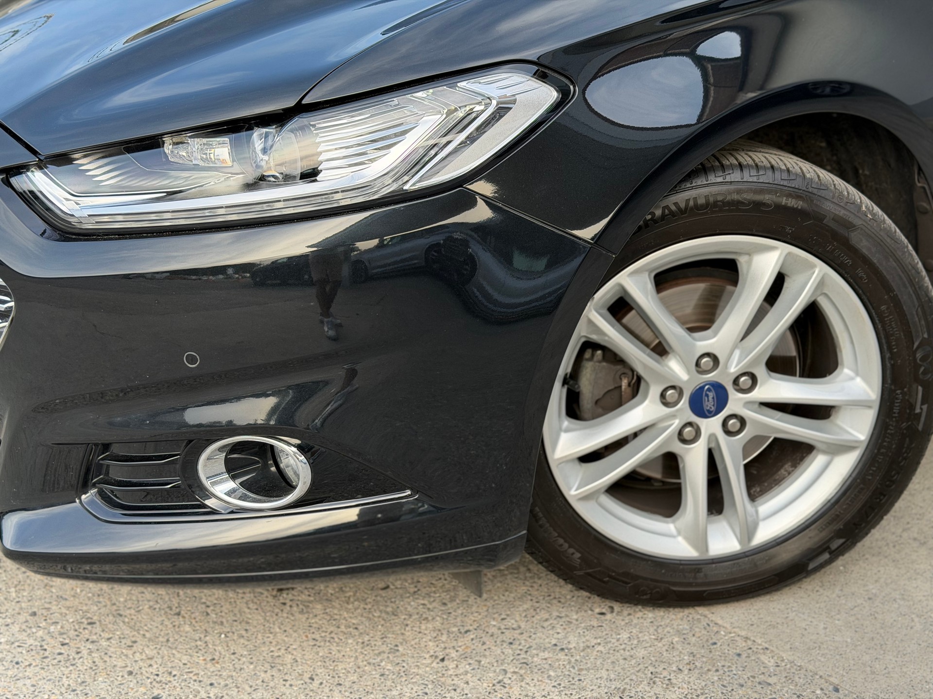 FORD Mondeo 2.0 EcoBoost SCTi Titanium Automatic-image-7