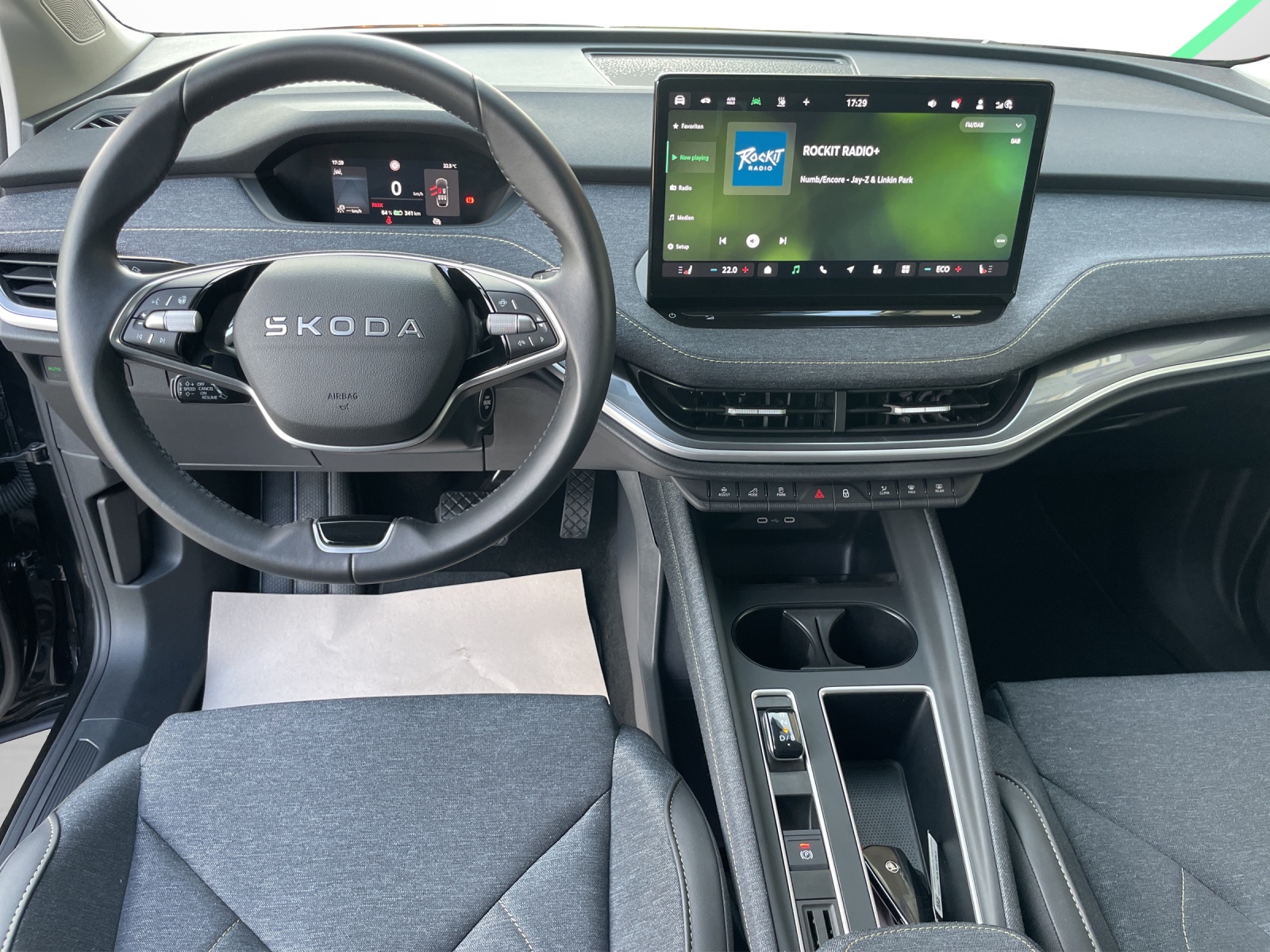 SKODA Elroq 85-image-9