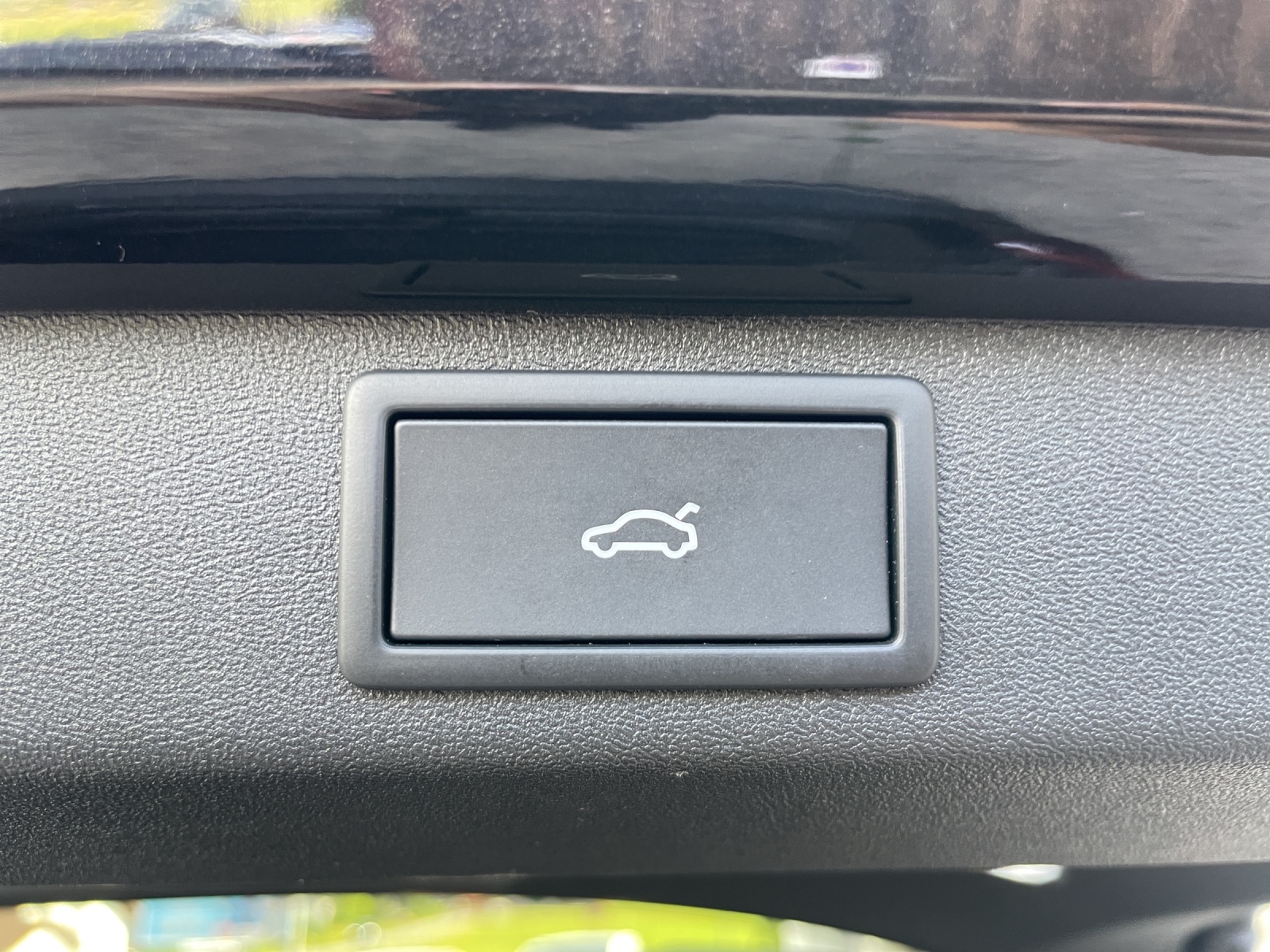 SKODA Elroq 85-image-15
