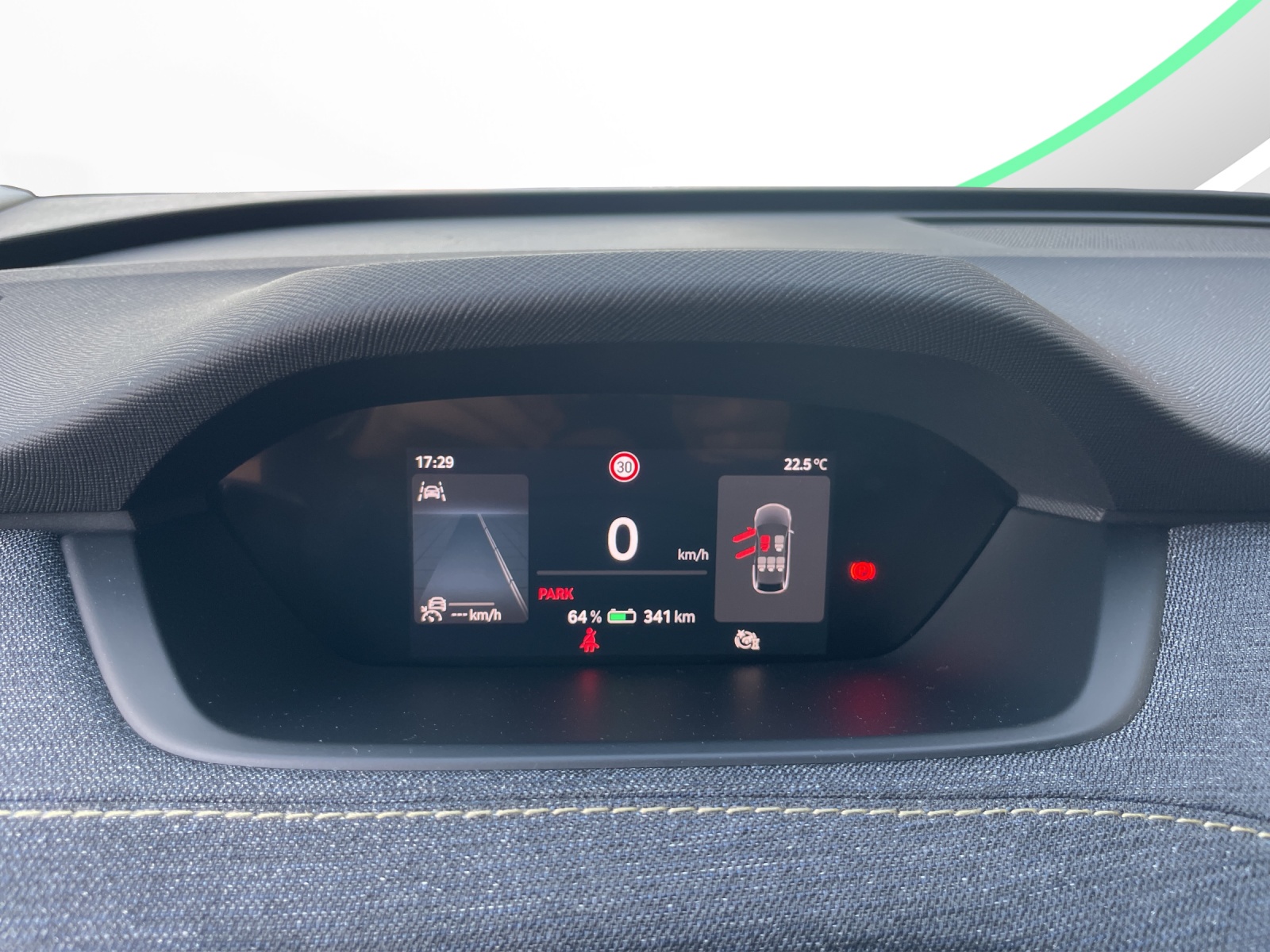 SKODA Elroq 85-image-8