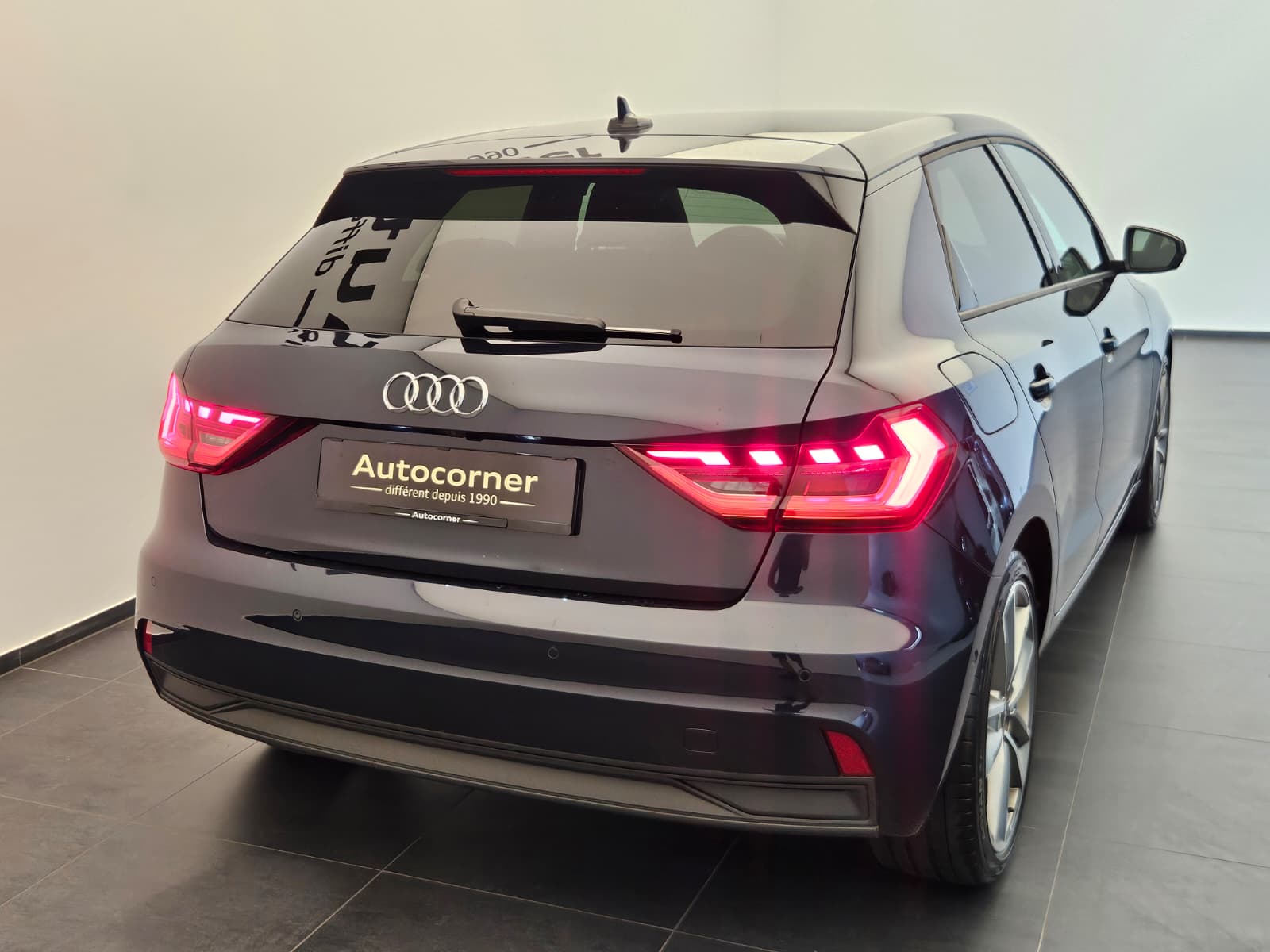 AUDI A1 Sportback 30 TFSI advanced Attraction S-tronic-image-6