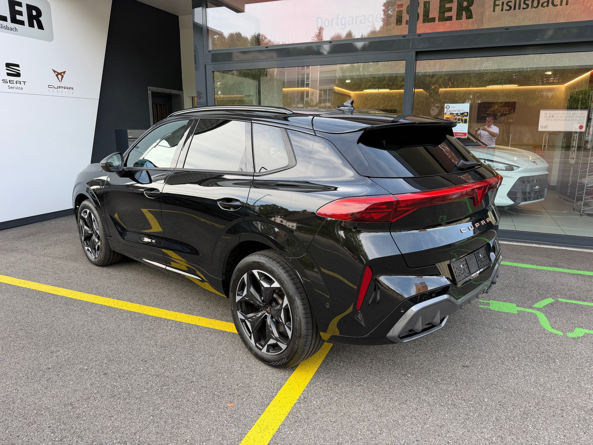 CUPRA Terramar 1.5 eHybrid DSG VZ-image-3