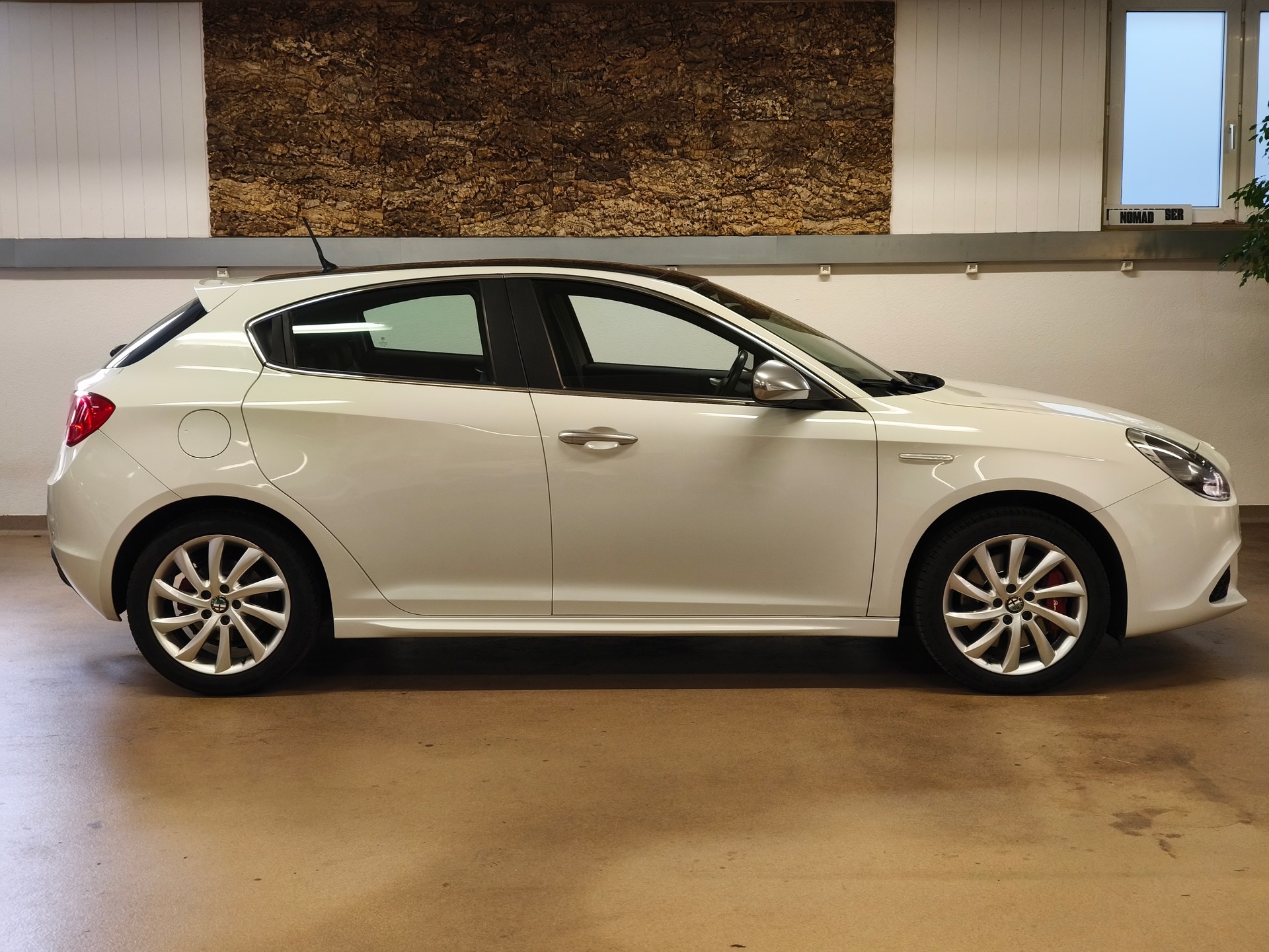 ALFA ROMEO Giulietta 1.4 MultiAir Veloce-image-9