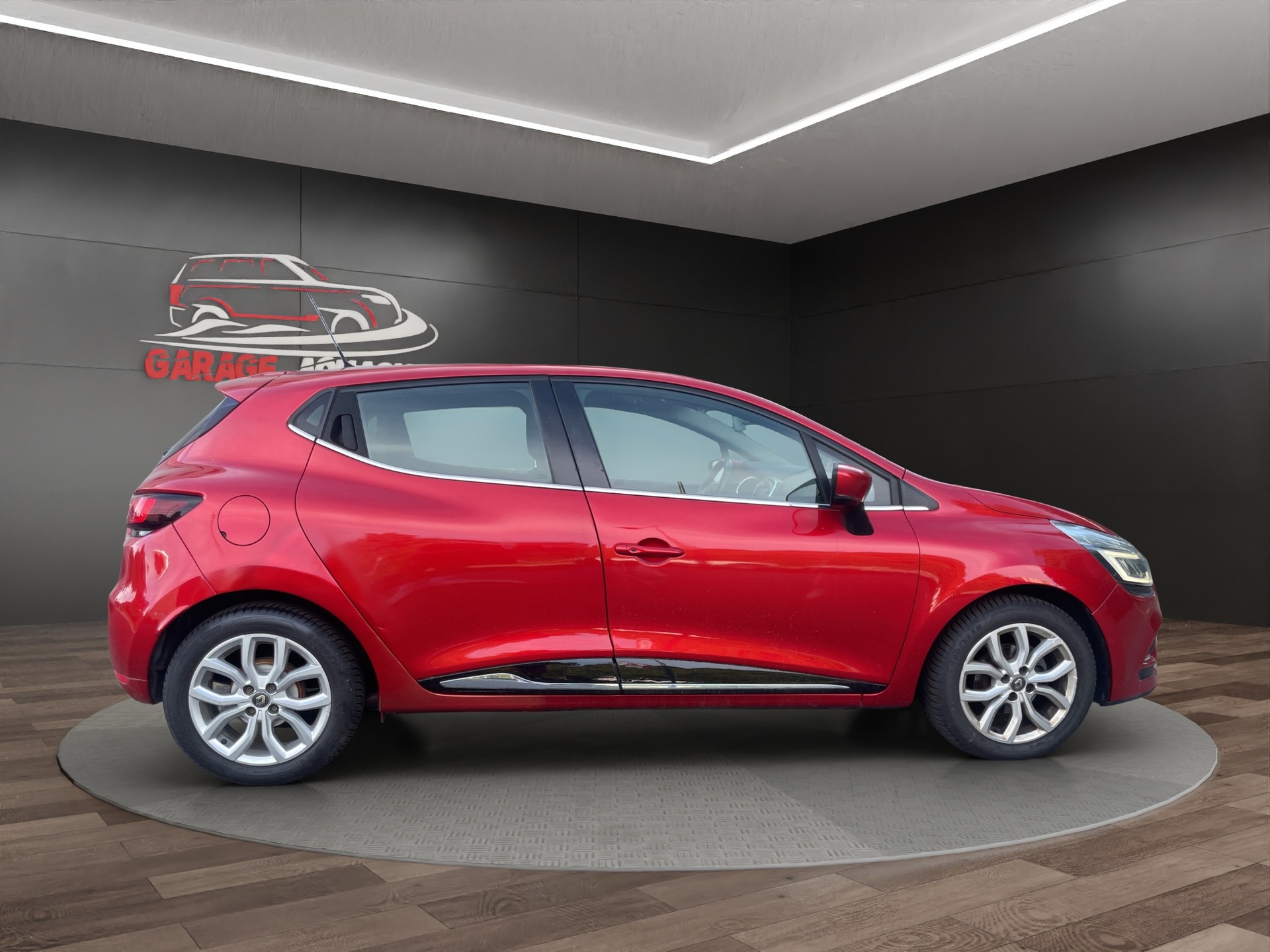 RENAULT Clio 0.9 Life-image-6