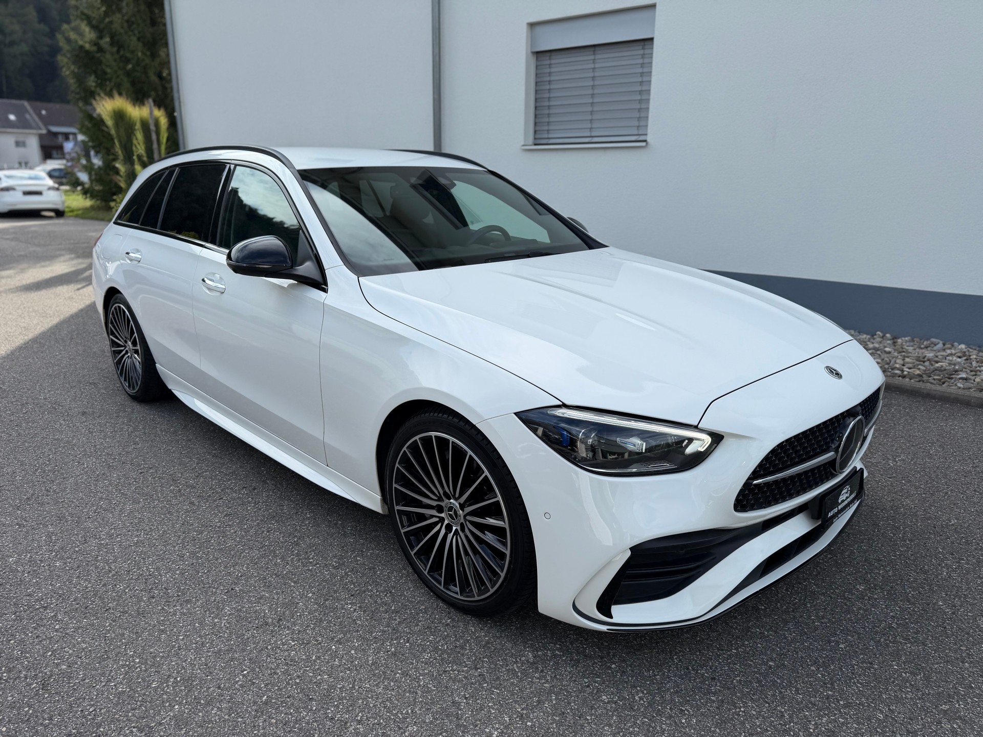 MERCEDES-BENZ C 220 d T 4Matic AMG Line-showroom-element-2