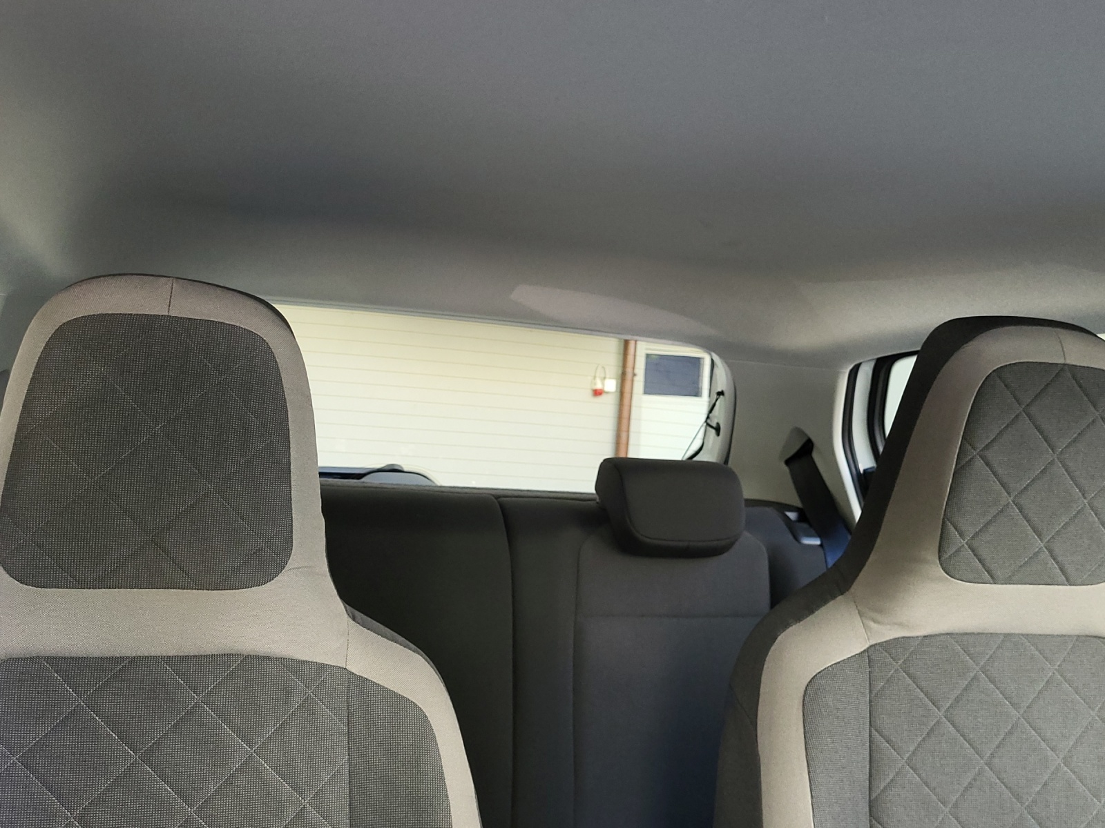 VW e-up Limited-image-10