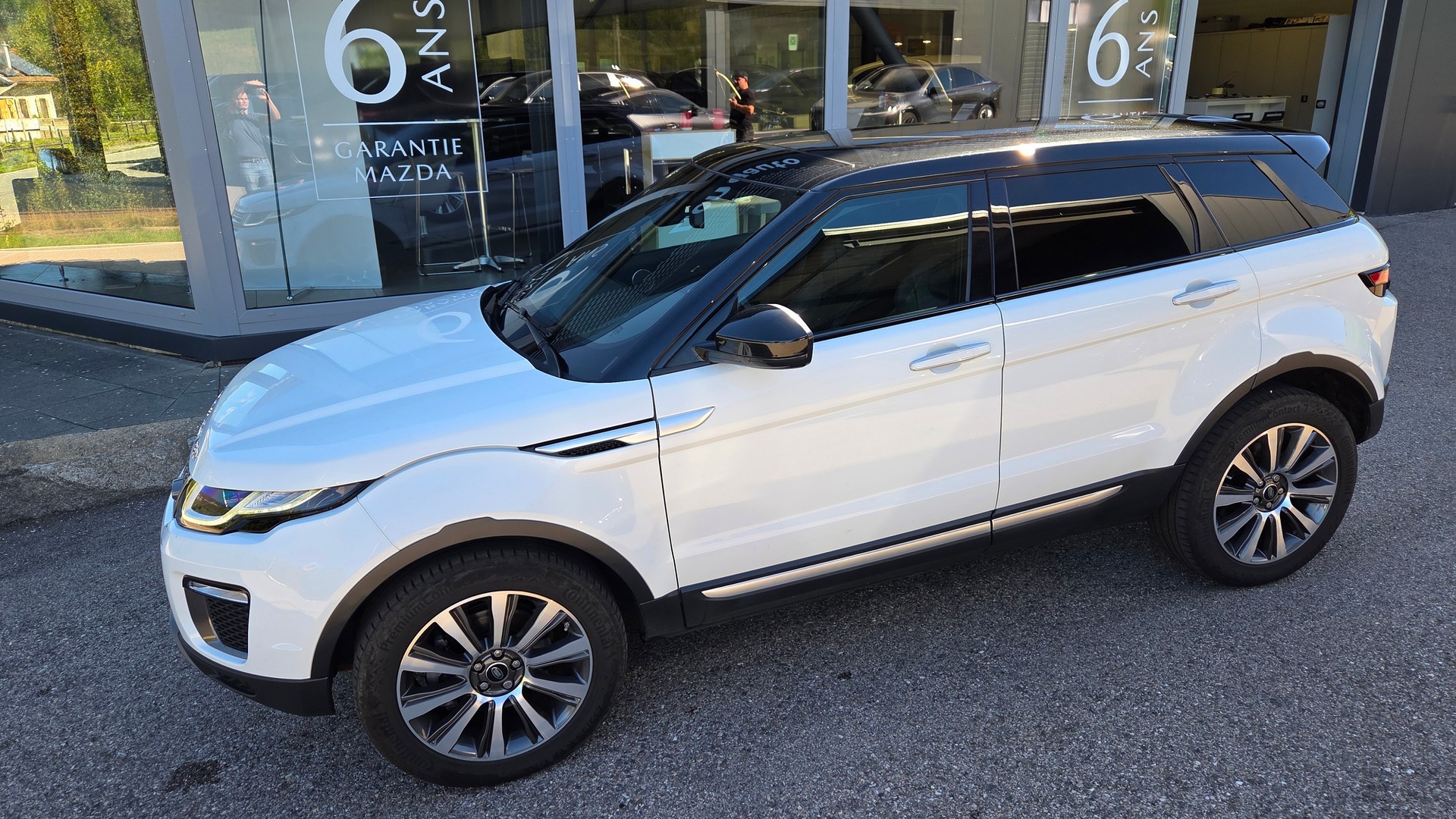 LAND ROVER Range Rover Evoque 2.0 Si4 HSE AT9-image-7
