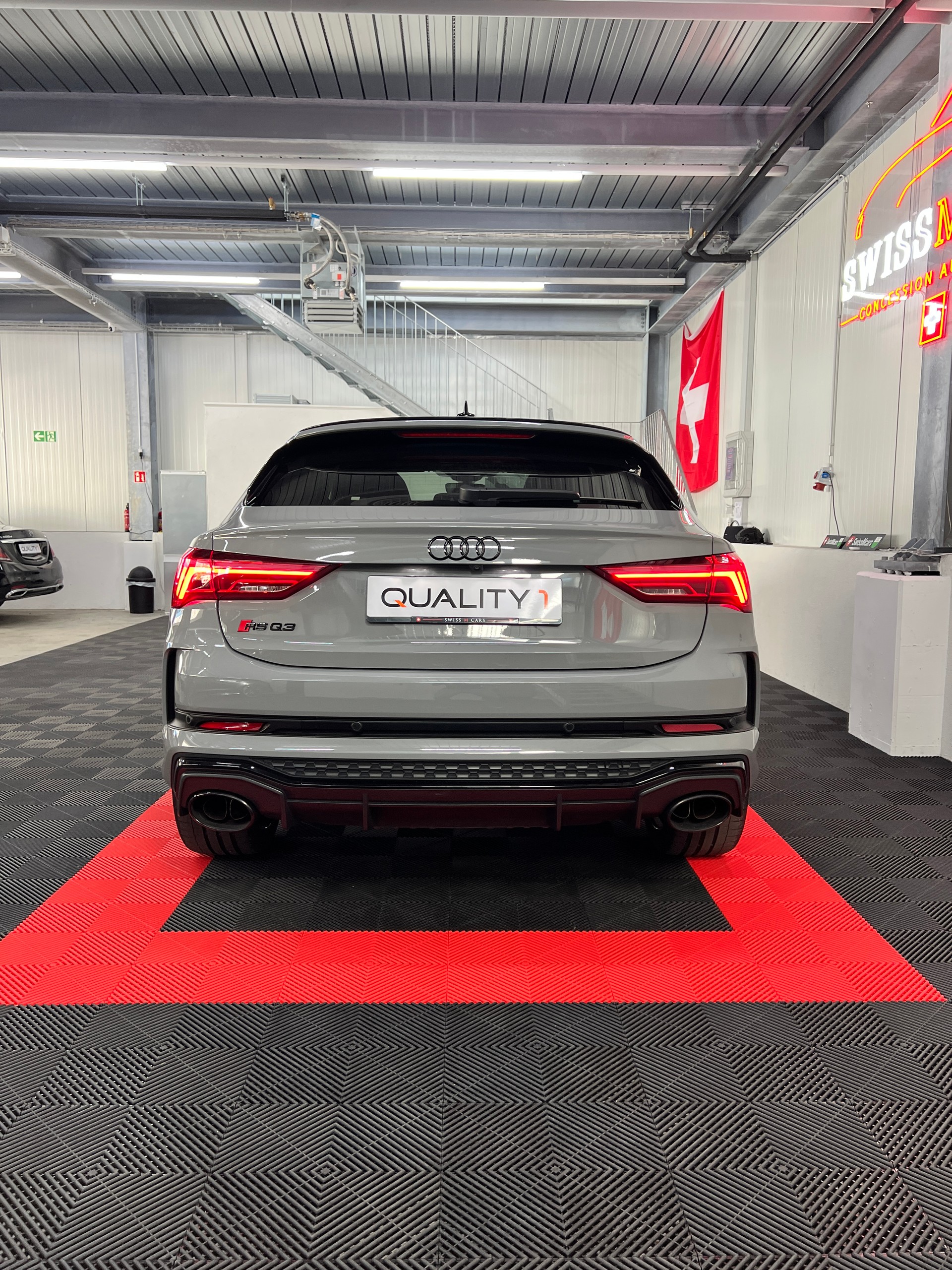 AUDI RS Q3 Sportback quattro S tronic-image-9