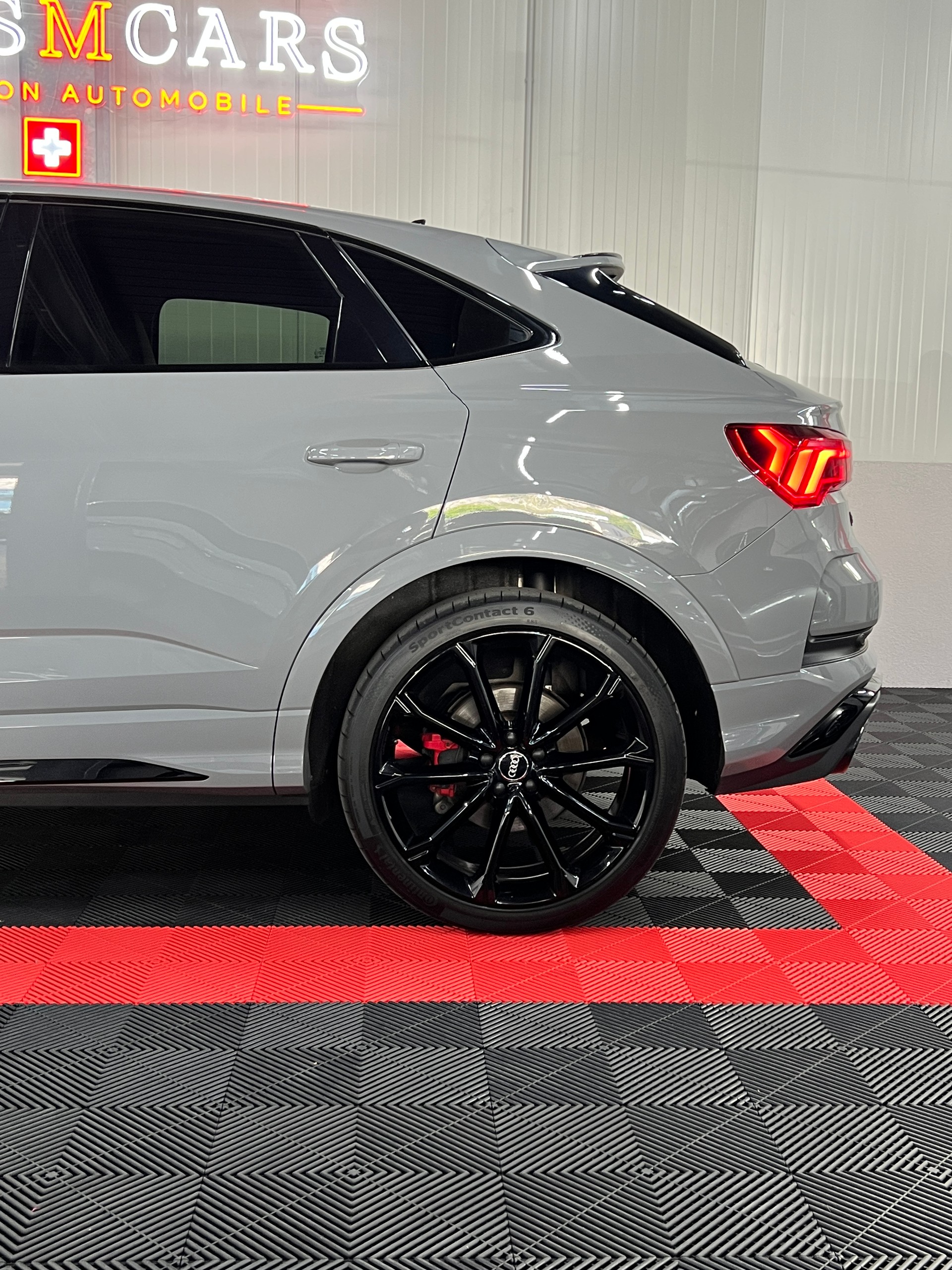 AUDI RS Q3 Sportback quattro S tronic-image-7