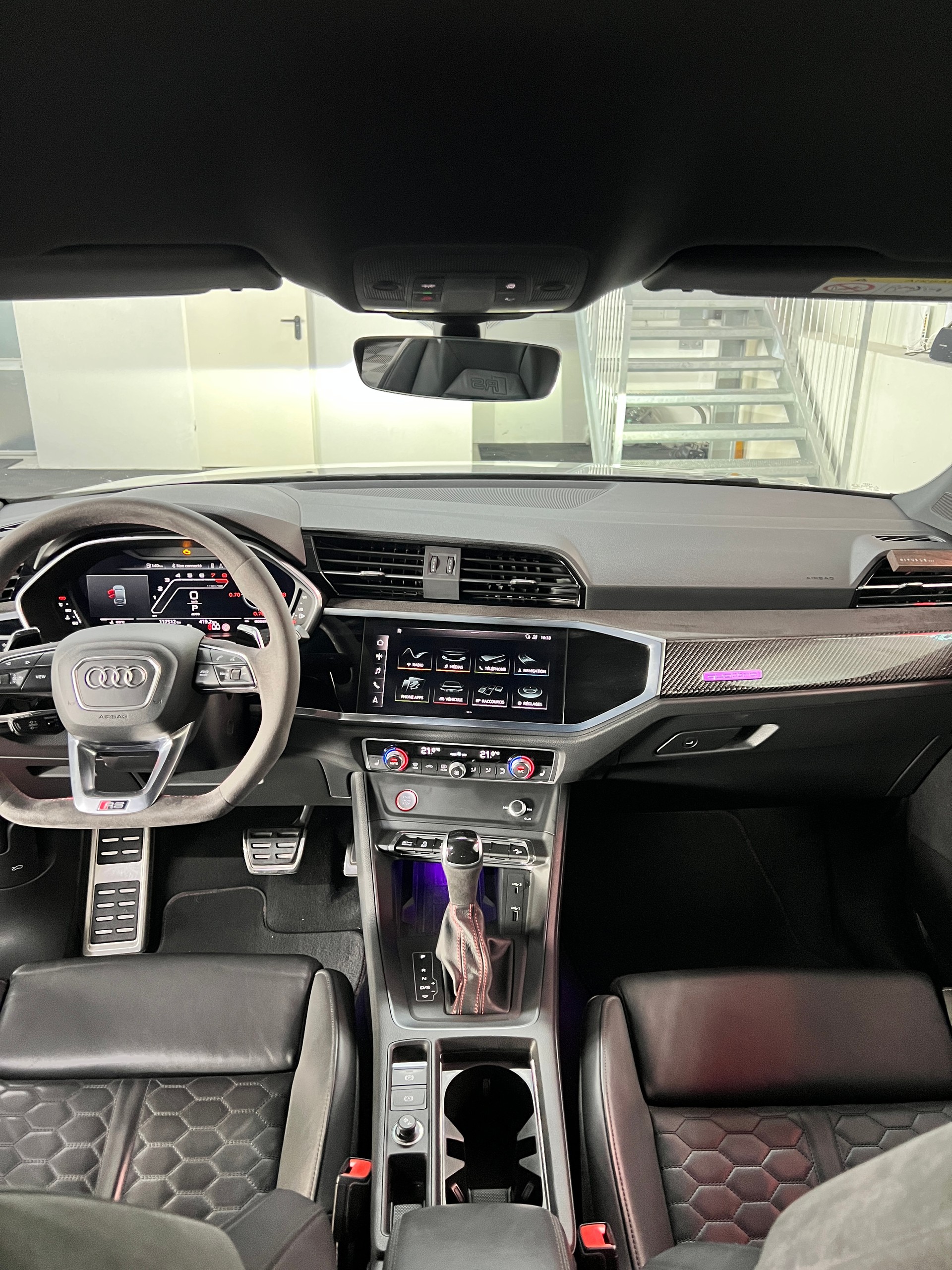 AUDI RS Q3 Sportback quattro S tronic-image-14
