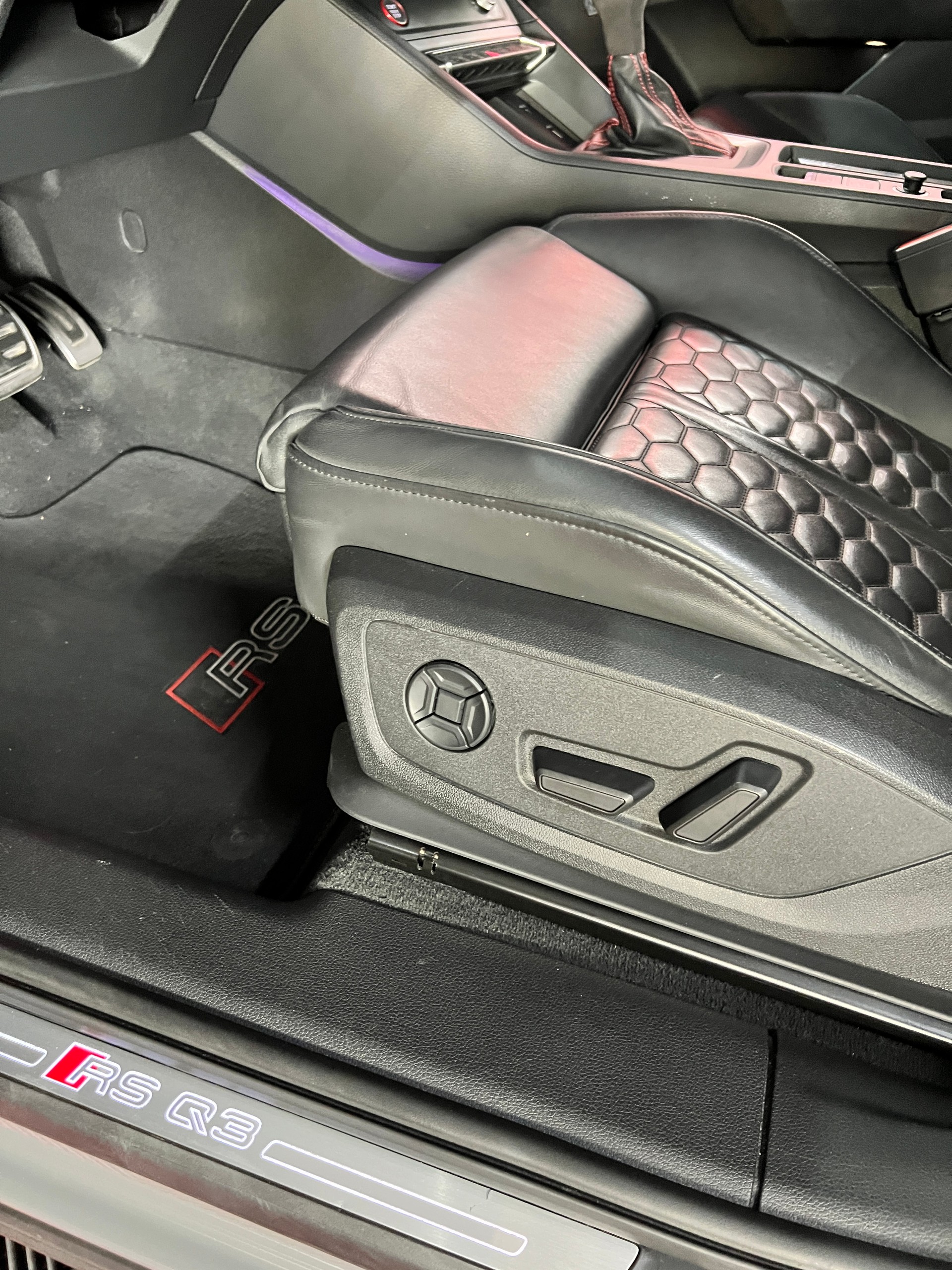 AUDI RS Q3 Sportback quattro S tronic-image-20