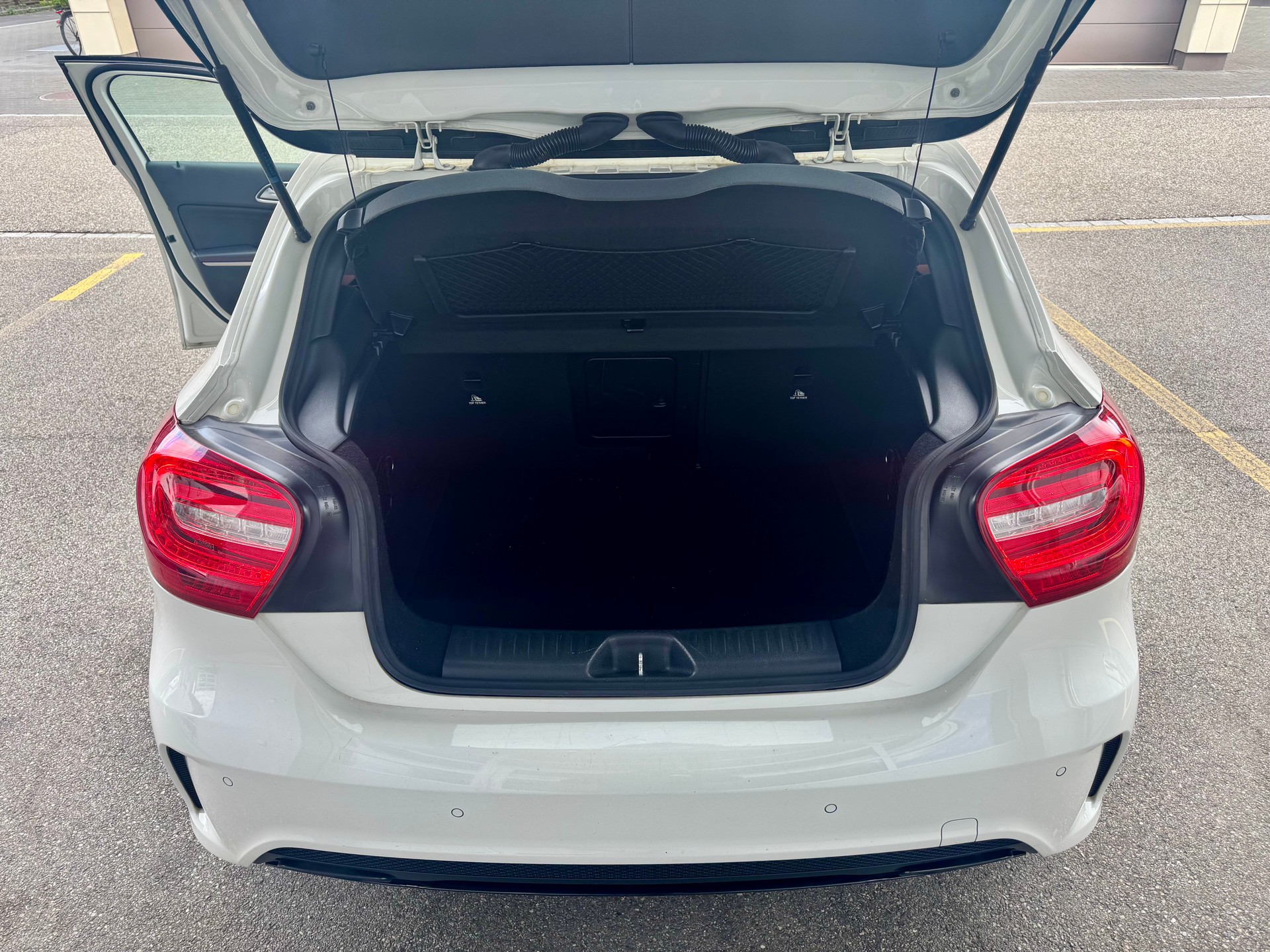 MERCEDES-BENZ A 45 AMG 4Matic Speedshift 7G-DCT-image-8