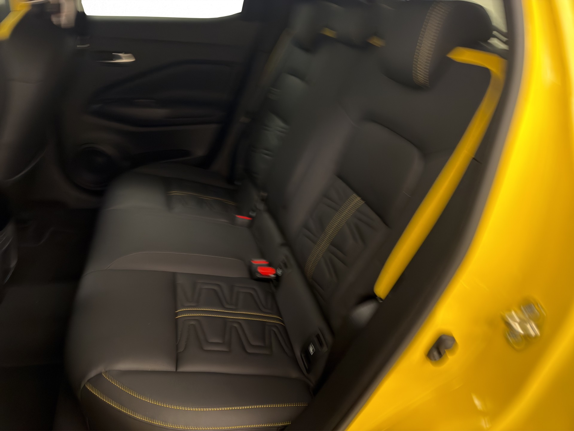 NISSAN Juke 1.6 Hybrid N-Sport-image-11