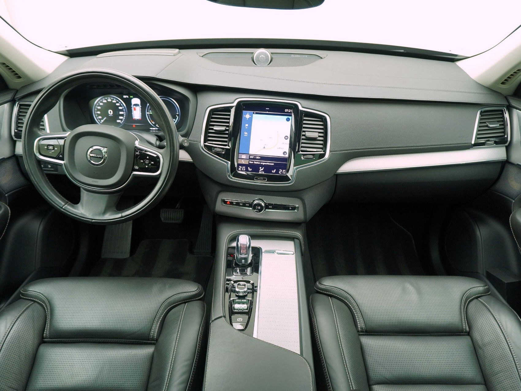 VOLVO XC90 2.0 T8 TE Inscription 7P. AWD-image-15