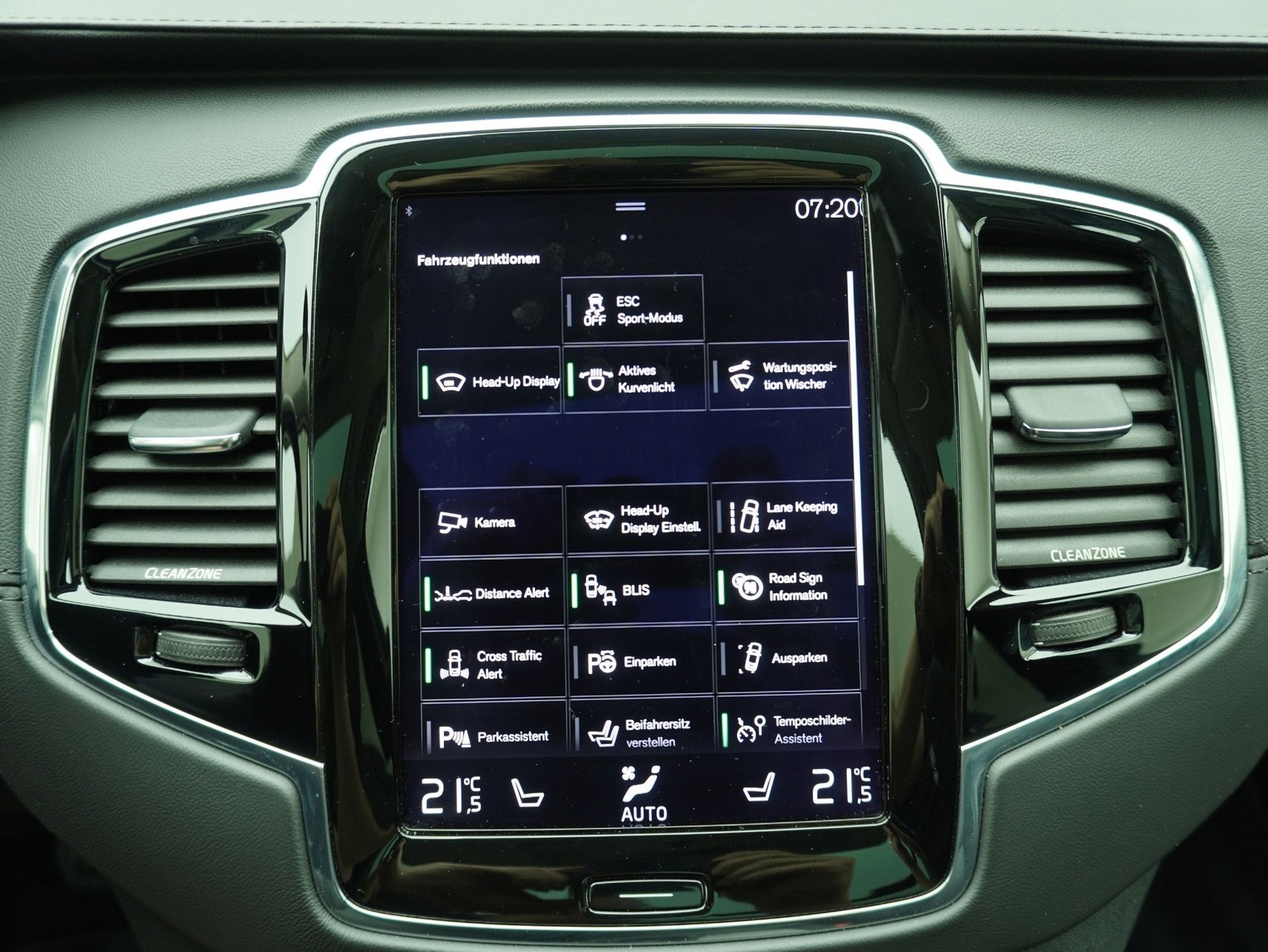 VOLVO XC90 2.0 T8 TE Inscription 7P. AWD-image-18