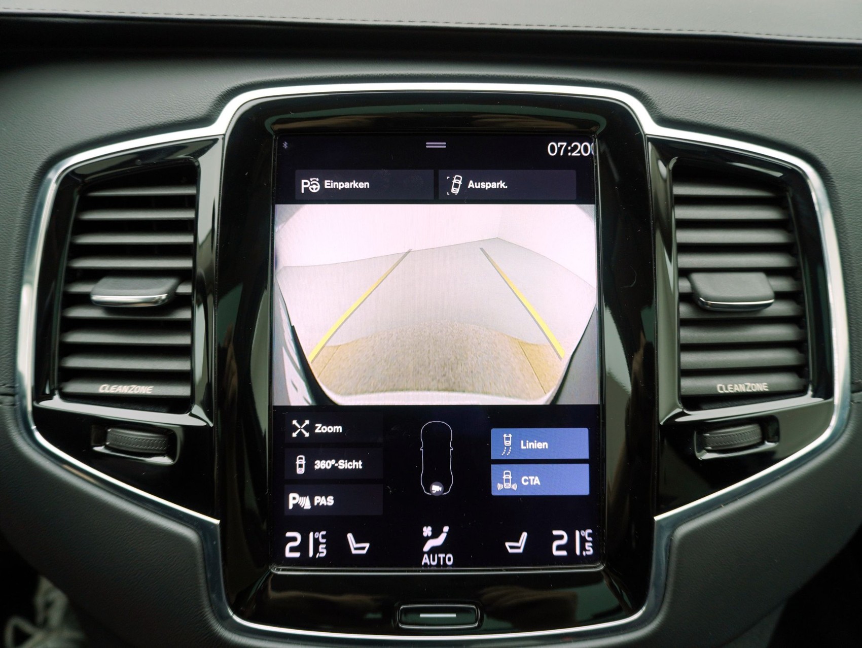 VOLVO XC90 2.0 T8 TE Inscription 7P. AWD-image-19