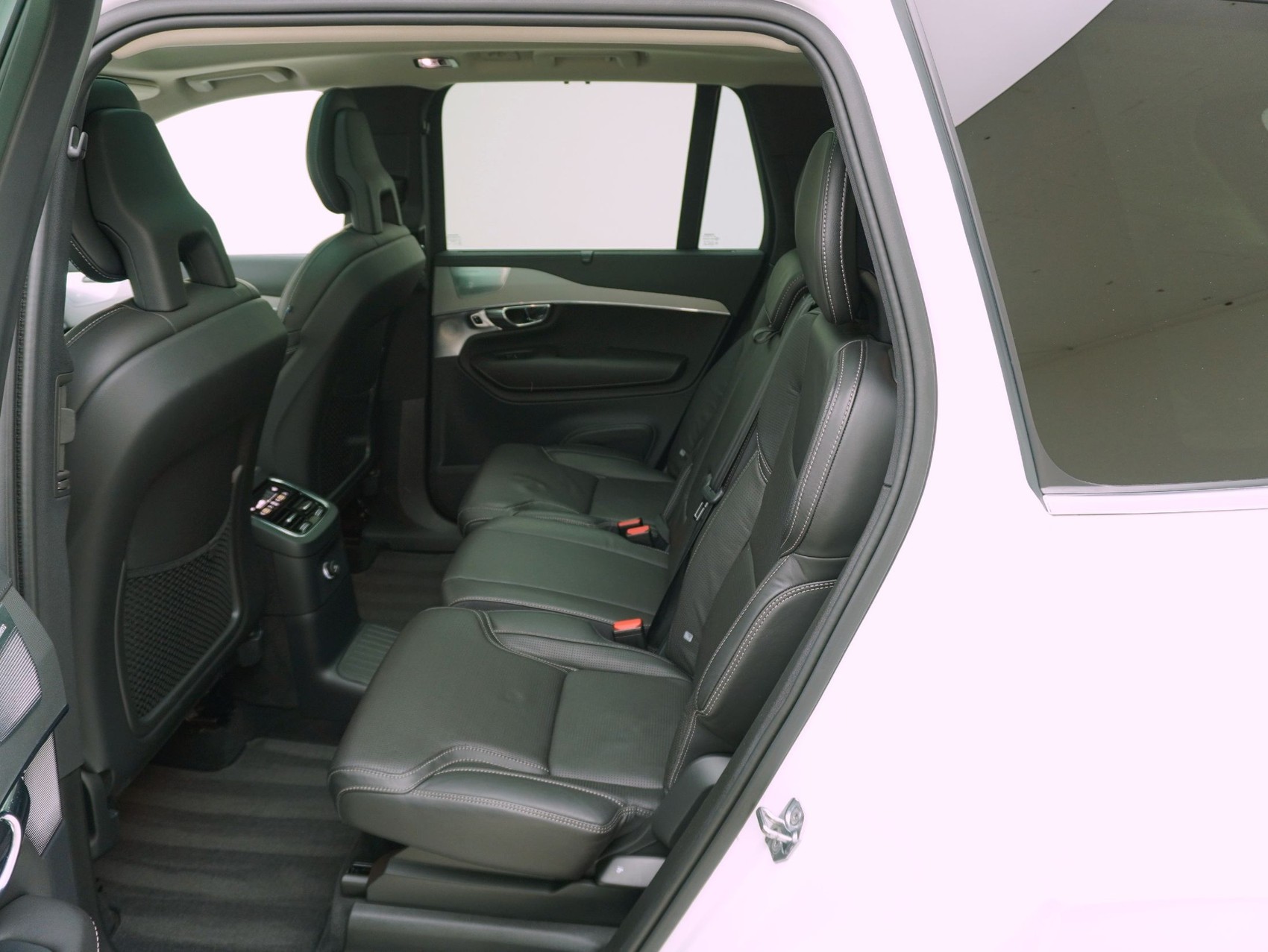 VOLVO XC90 2.0 T8 TE Inscription 7P. AWD-image-11