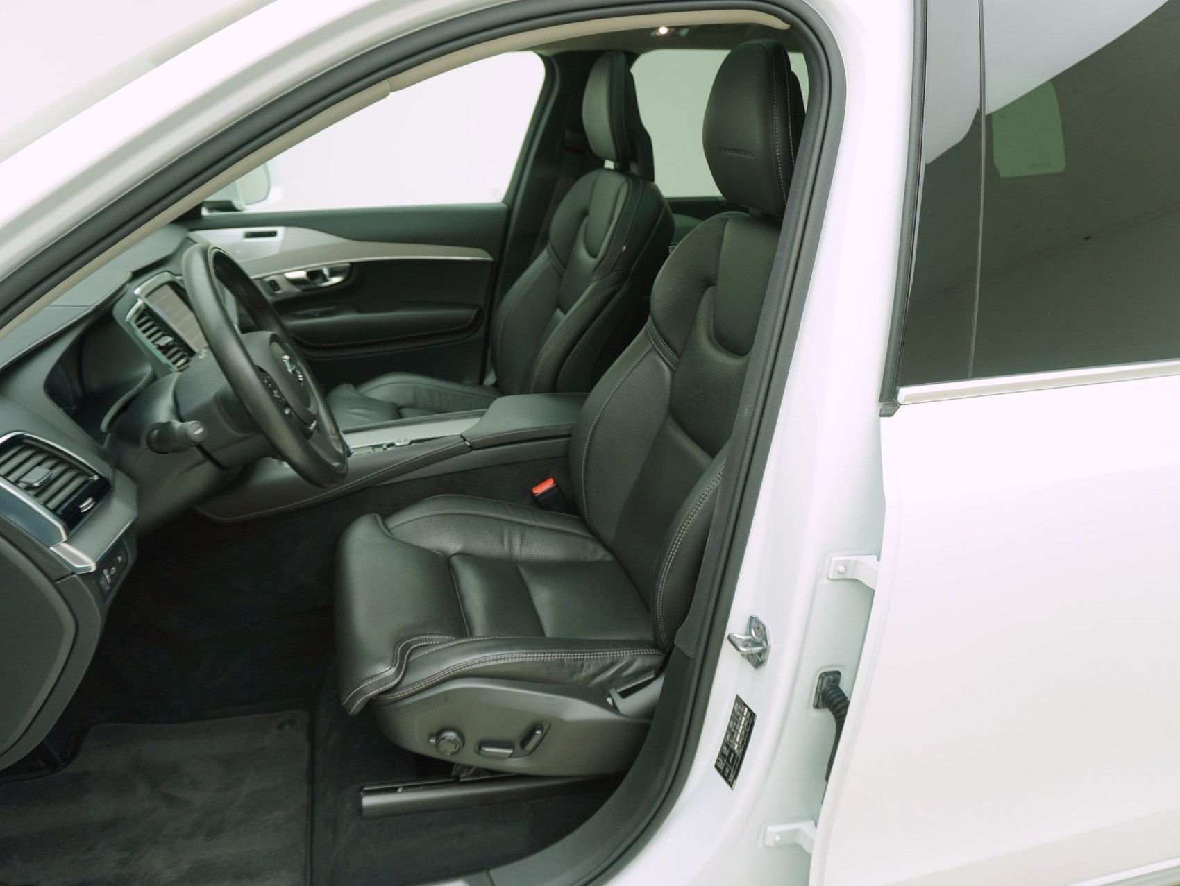 VOLVO XC90 2.0 T8 TE Inscription 7P. AWD-image-9