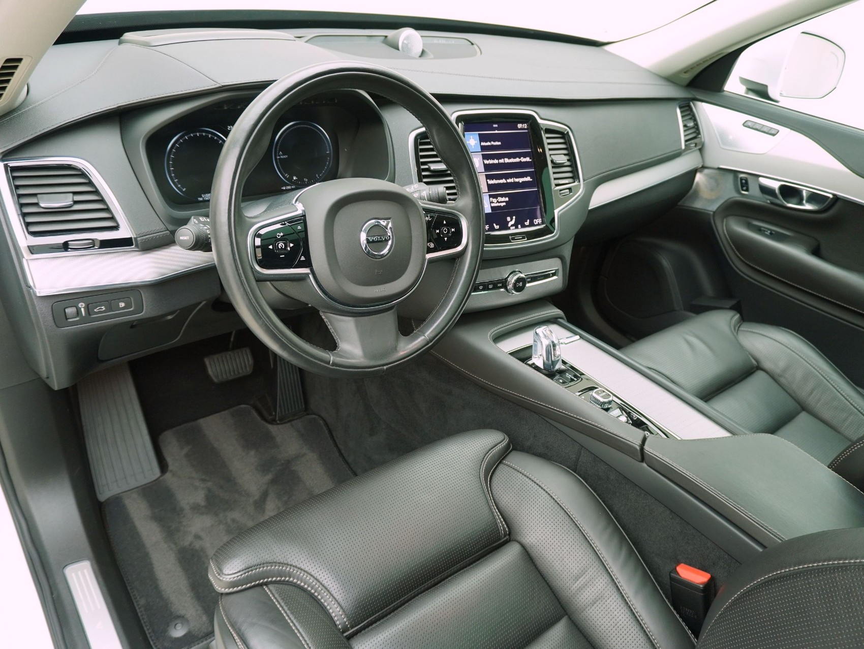 VOLVO XC90 2.0 T8 TE Inscription 7P. AWD-image-10