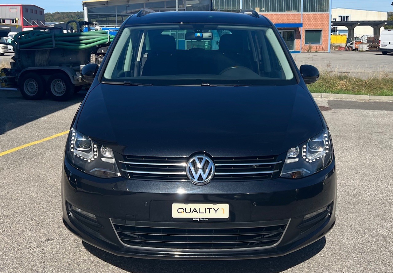 VW Sharan 2.0 TDI BlueMotion Technology Design DSG-image-2