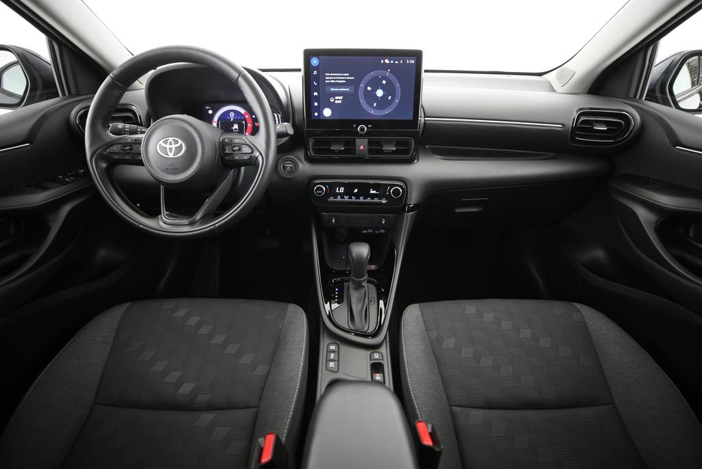 TOYOTA Yaris 1.5 VVT-i HSD Trend-image-4