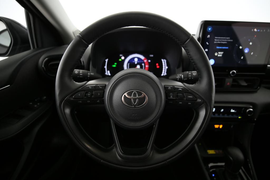 TOYOTA Yaris 1.5 VVT-i HSD Trend-image-5