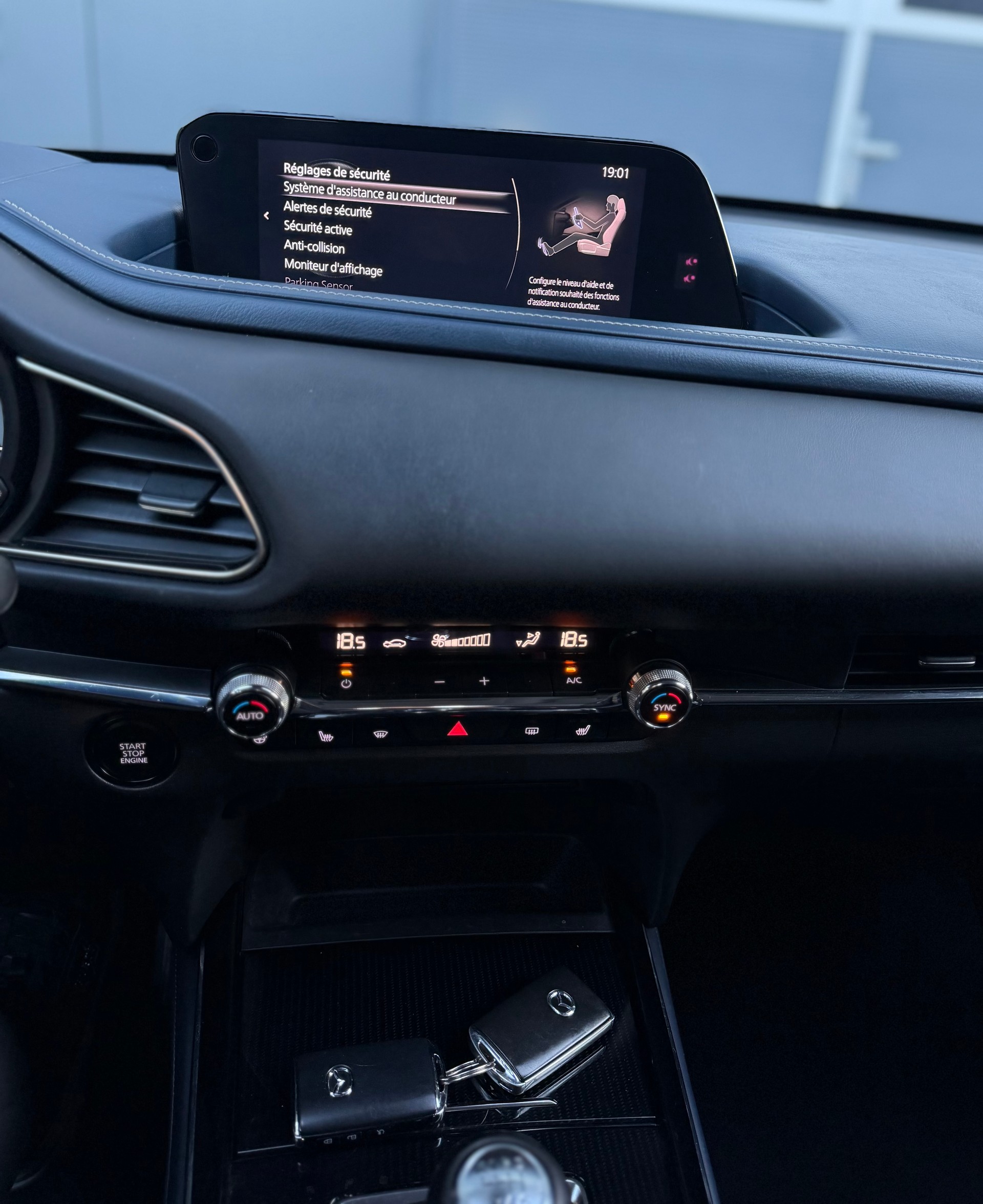 MAZDA CX-30 SKYACTIV-X M Hybrid 180 Ambition FWD-image-15