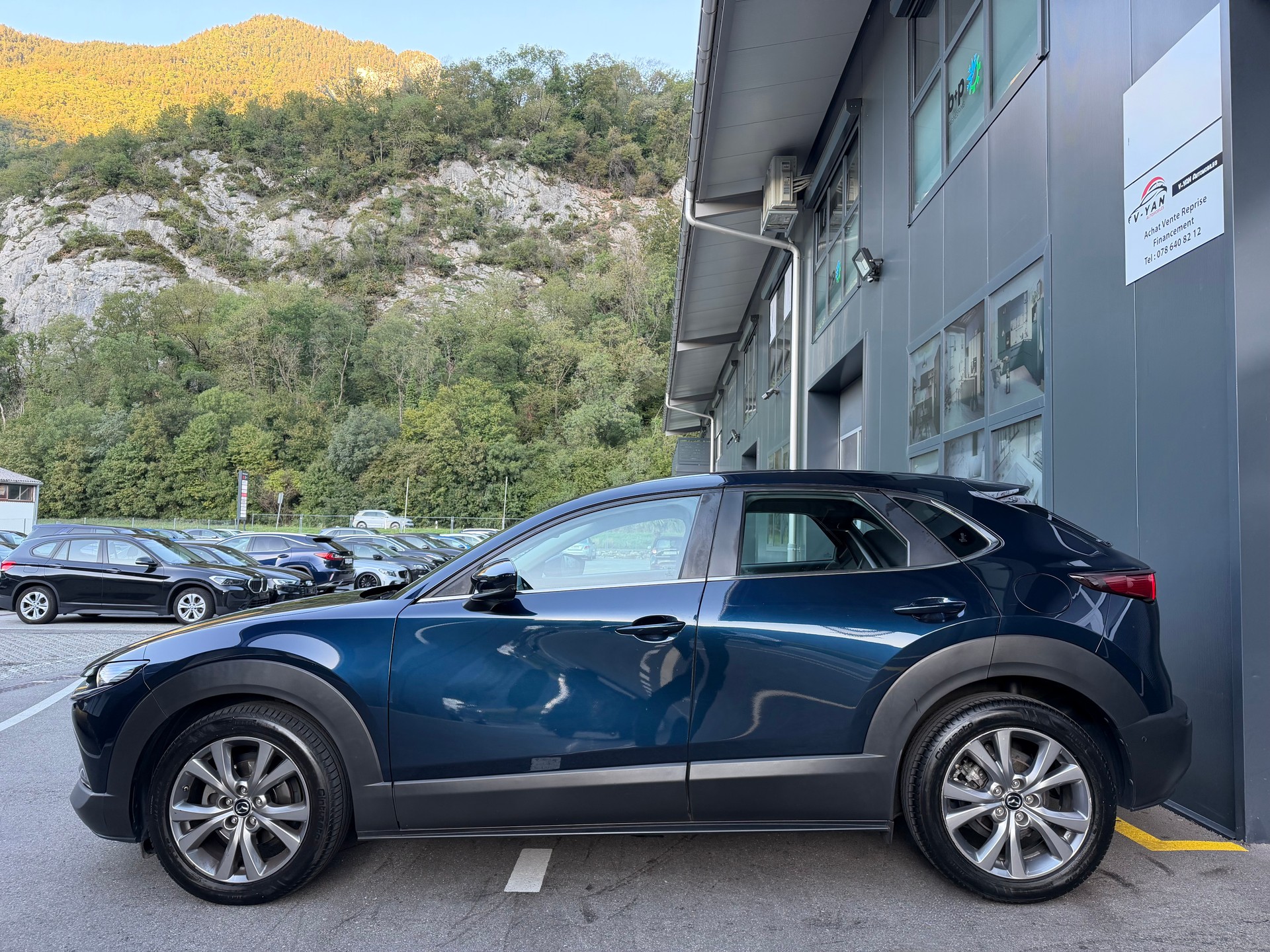 MAZDA CX-30 SKYACTIV-X M Hybrid 180 Ambition FWD-image-3
