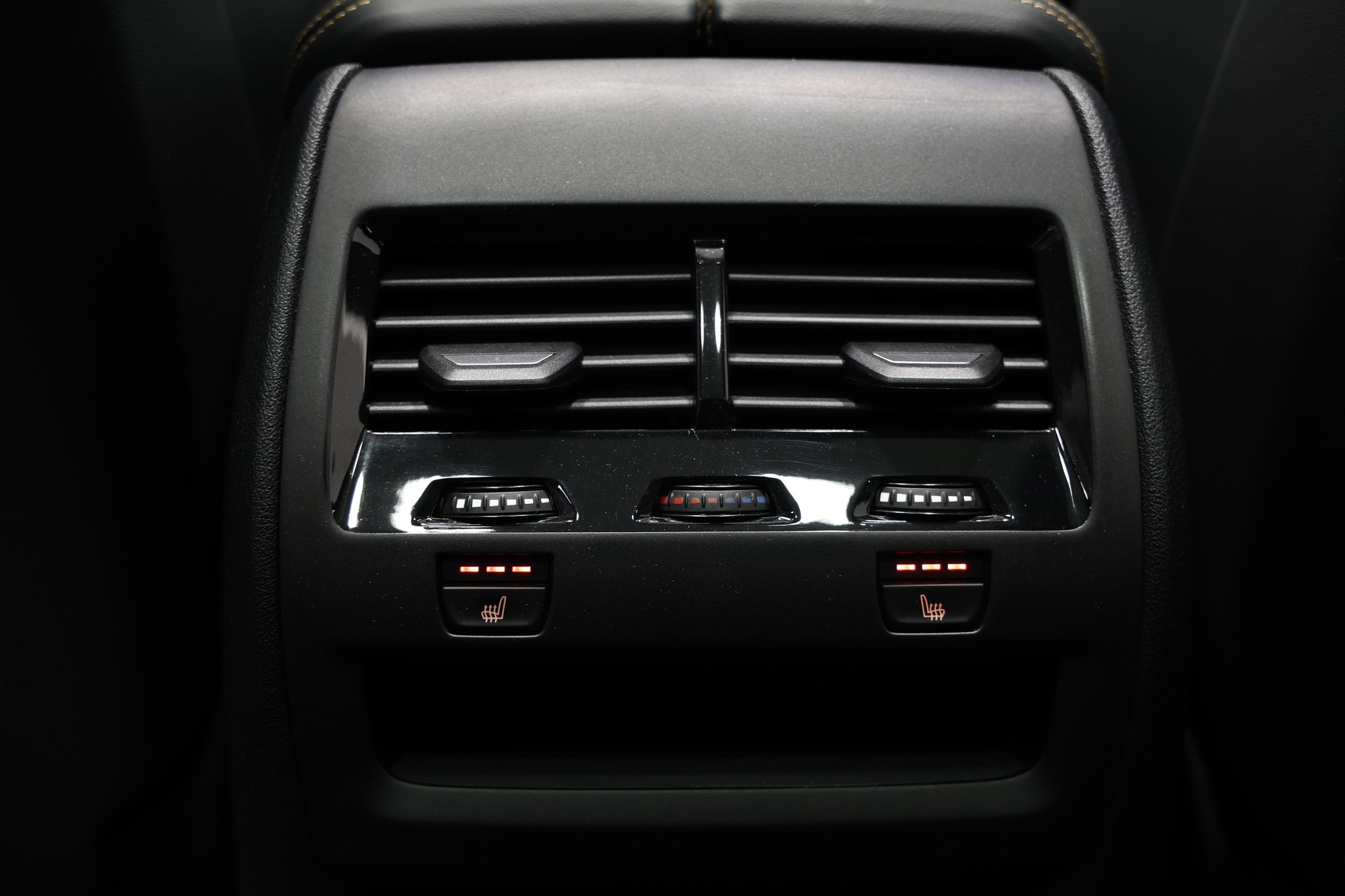 BMW X5M Competition LCI *Gratis Service*AHK*-image-24