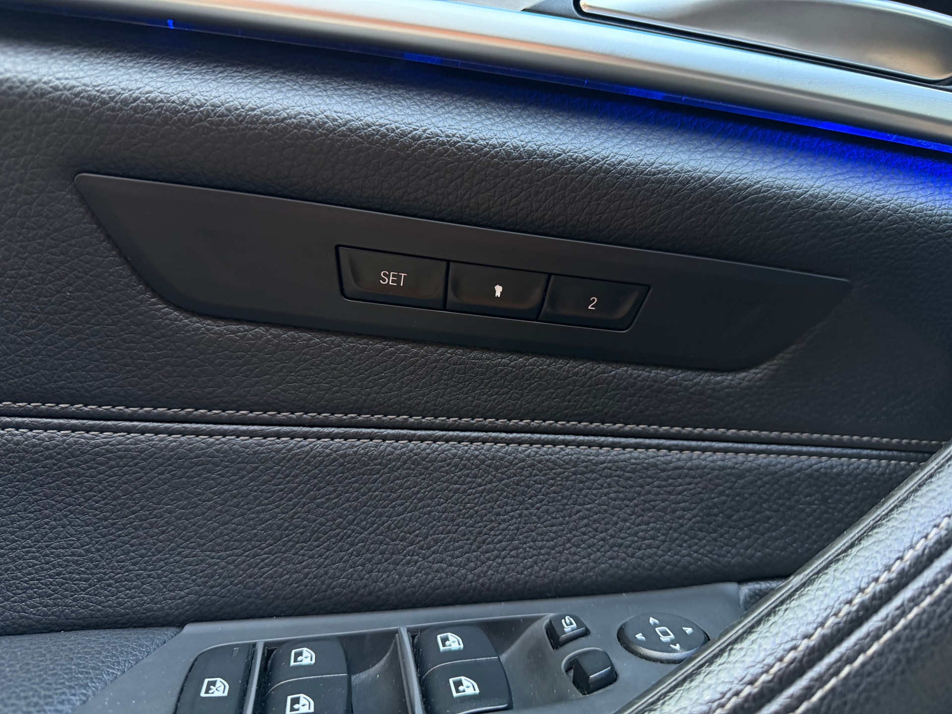 BMW 520d xDrive Touring Sport Line Steptronic-image-21