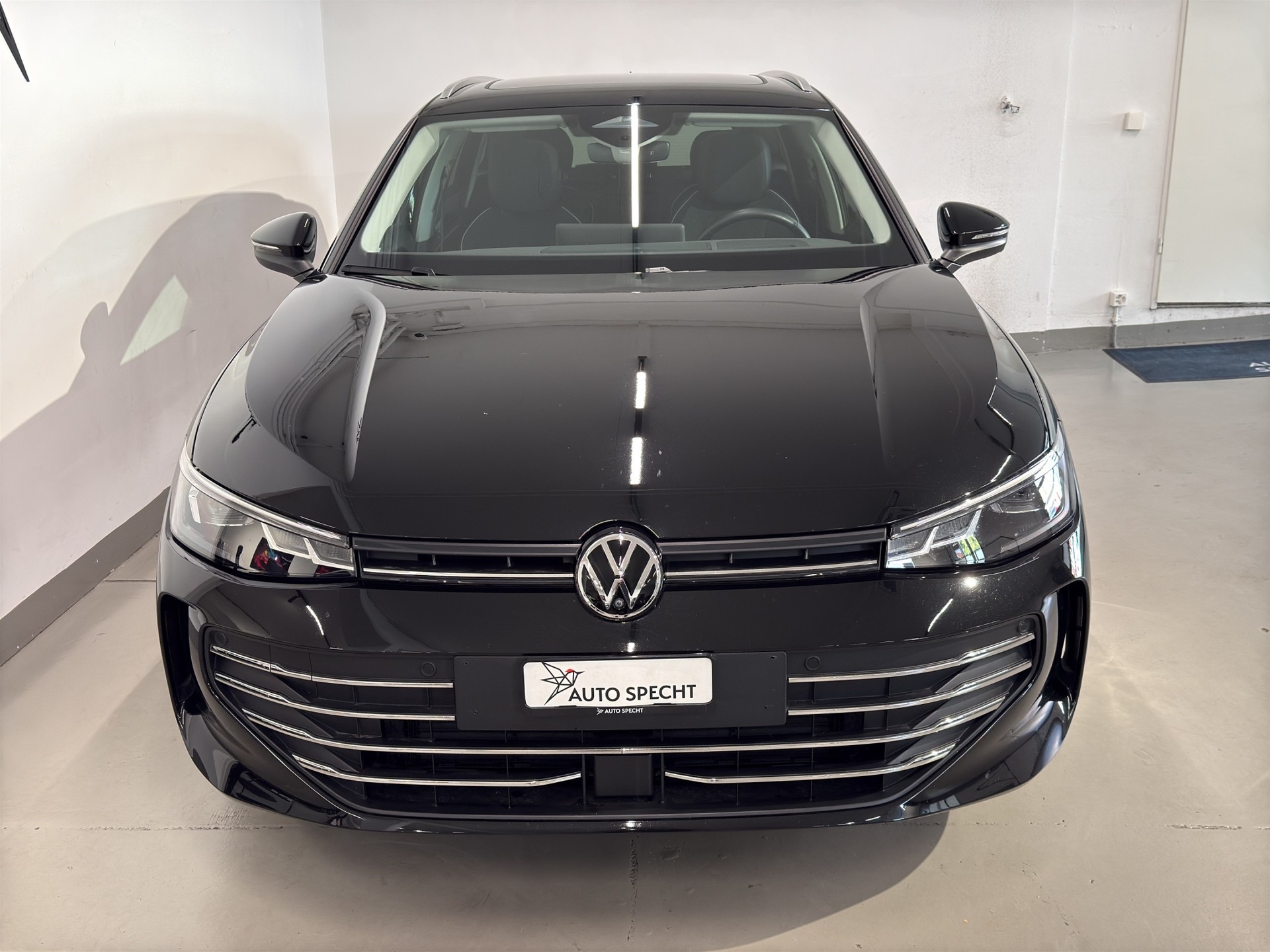 VW Passat Variant 2.0 TDI evo Business DSG-showroom-element-2