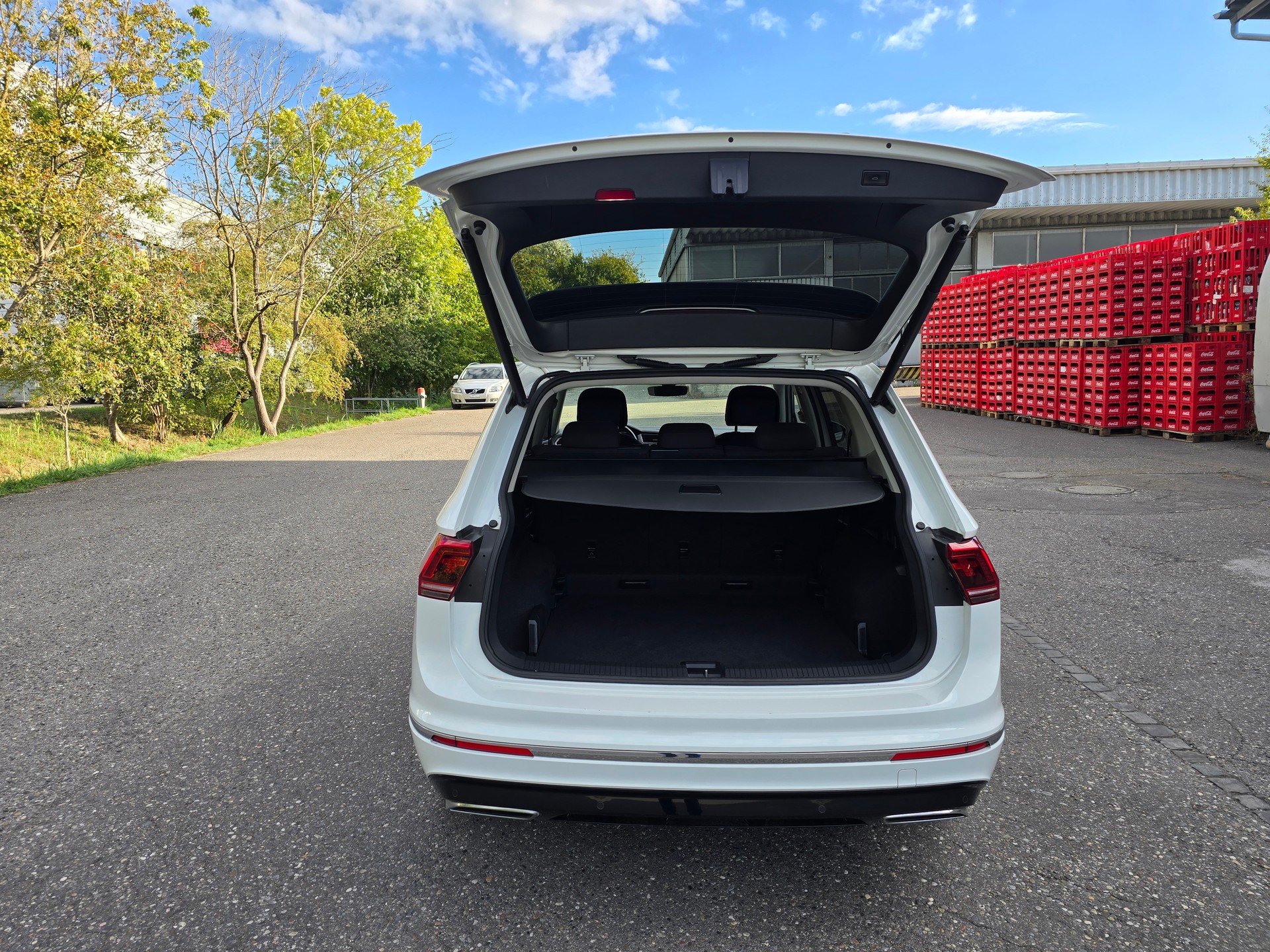 VW Tiguan Allspace 2.0 TDI R-LINE SCR Highline 4Motion DSG-image-6