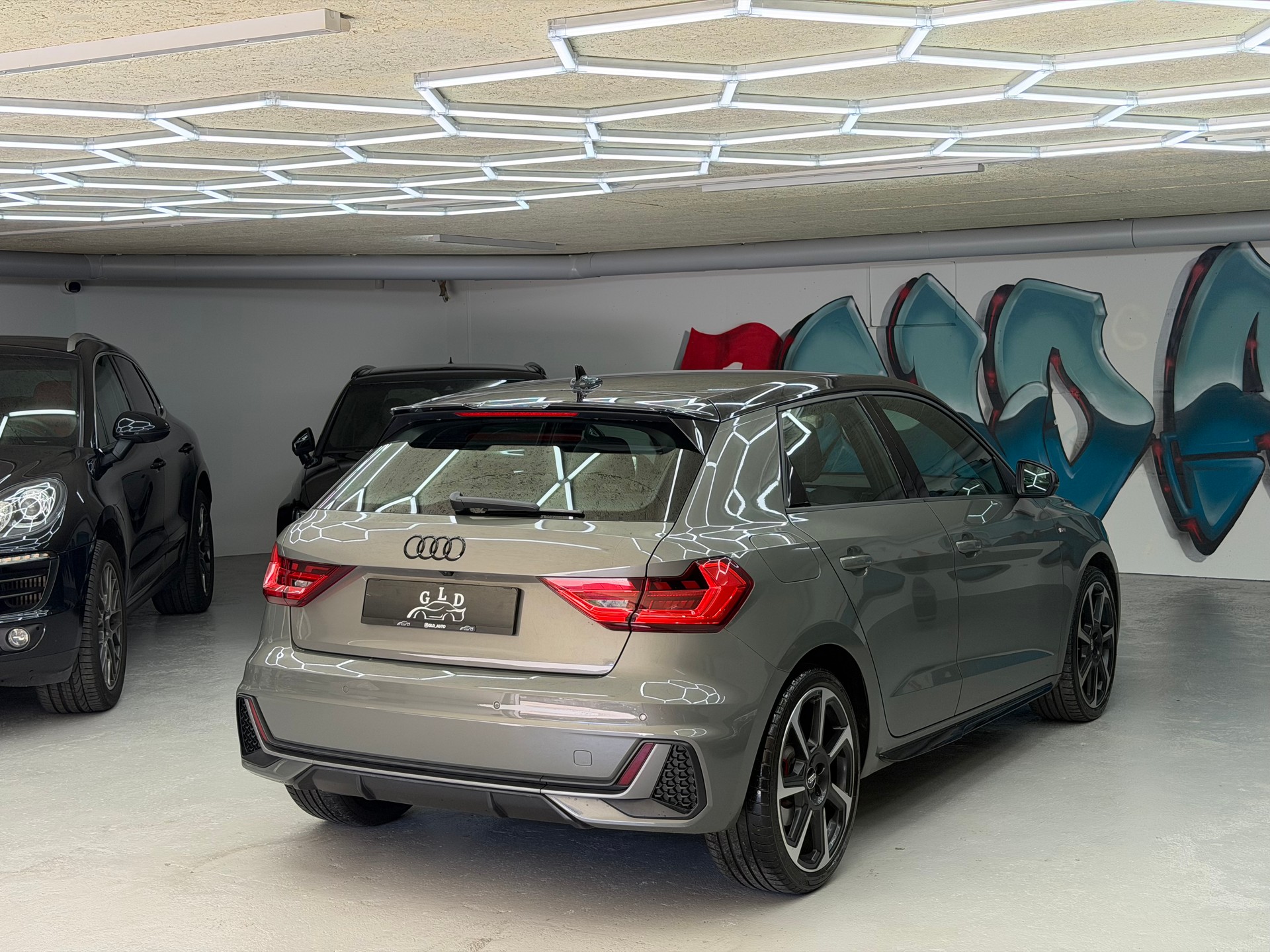AUDI A1 Sportback 30 TFSI S Line S-tronic-image-4