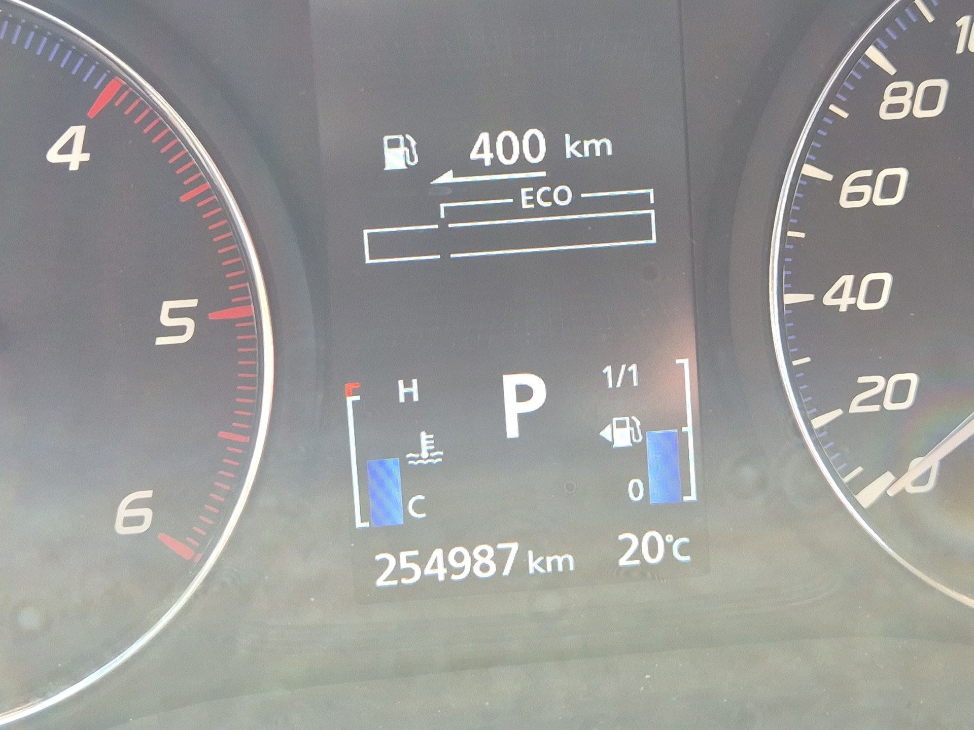 MITSUBISHI Outlander 2.2 DID Diamond 4WD Automatic-image-13