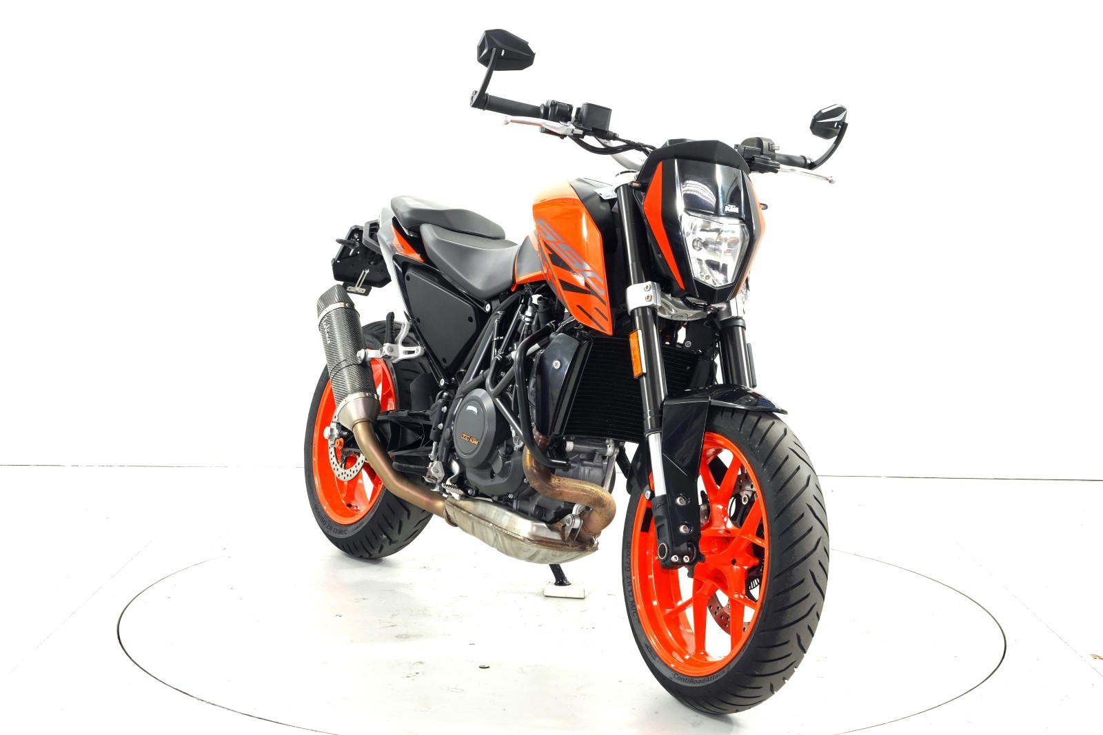 KTM 690 Duke ABS-showroom-element-1