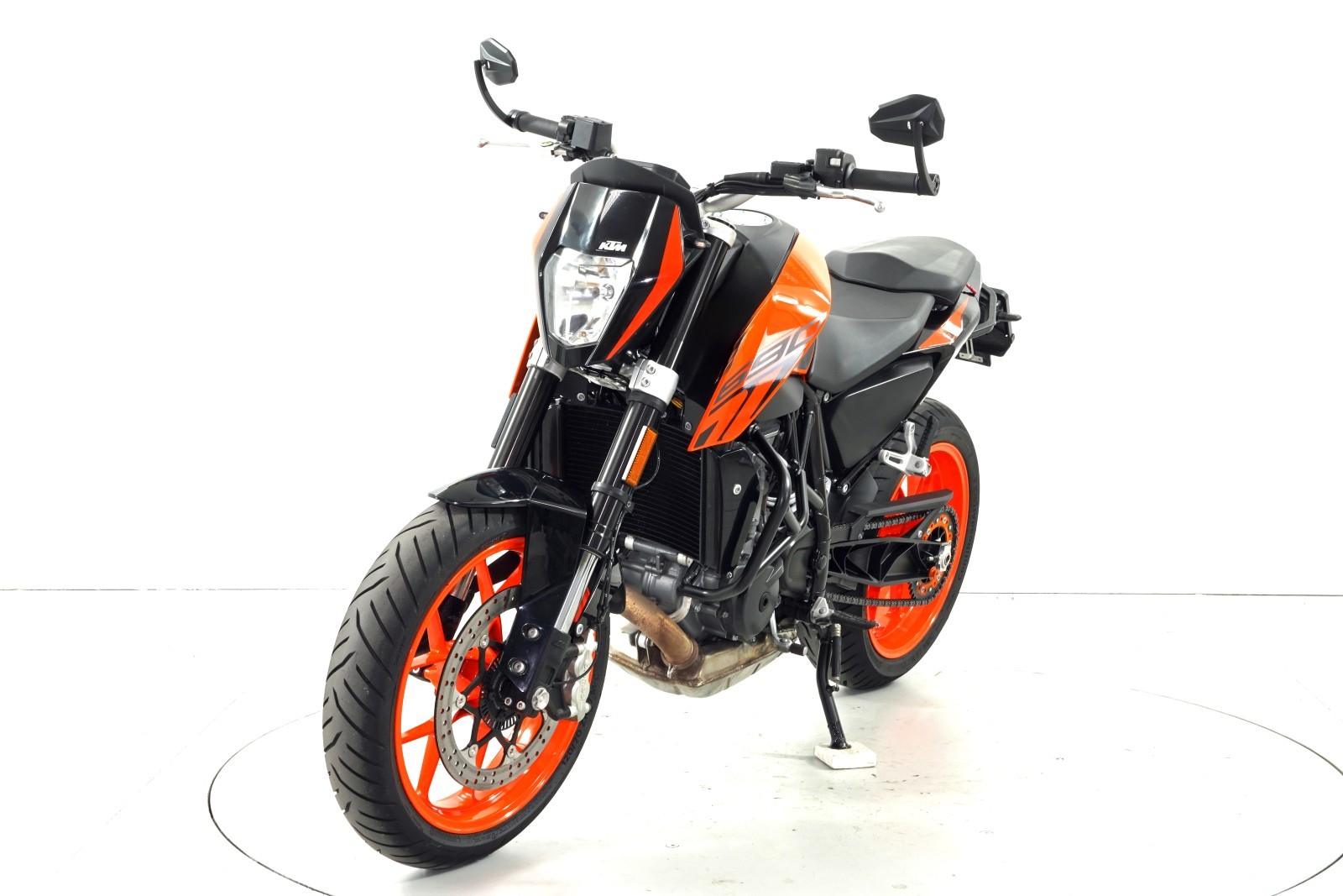 KTM 690 Duke ABS-showroom-element-2