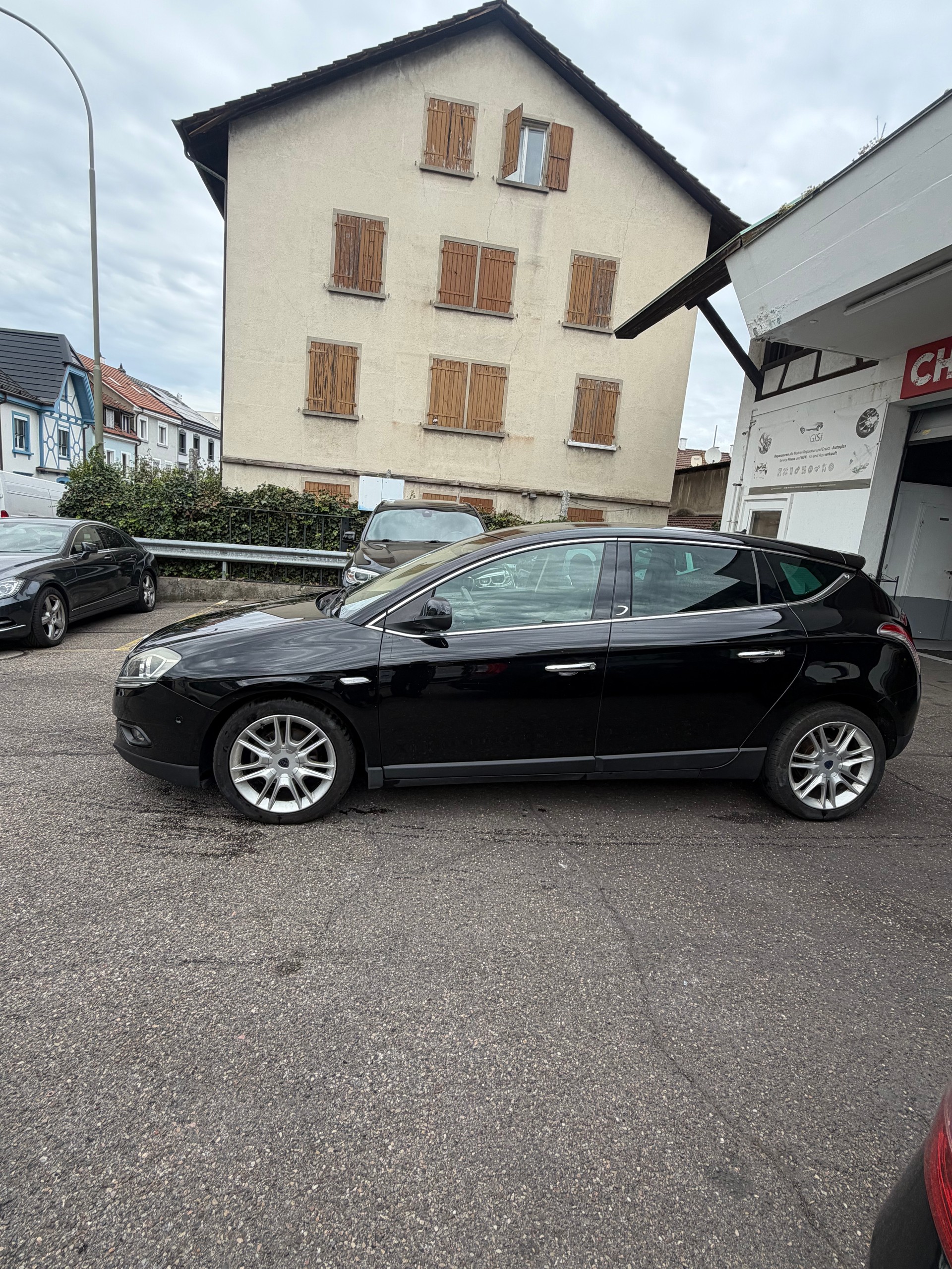 LANCIA Delta 1.4 Turbo-Multiair Gold-image-2