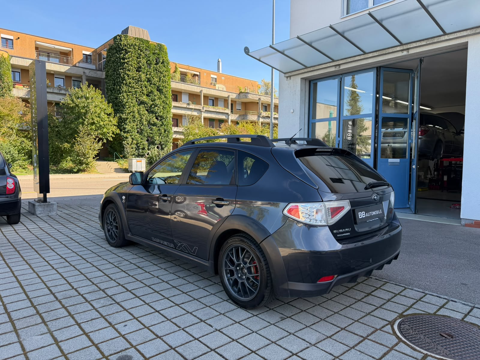 SUBARU Impreza 2.0XV Style-image-2