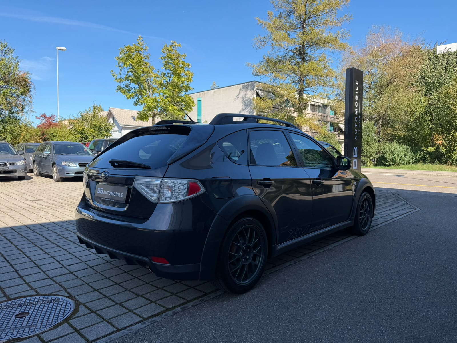 SUBARU Impreza 2.0XV Style-image-3