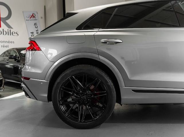 AUDI Q8 60 TFSI e quattro PHEV tiptronic-showroom-element-3