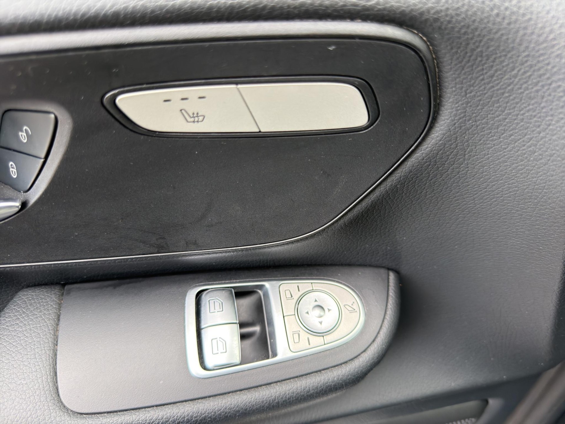 MERCEDES-BENZ V-Klasse V447 Van V 250 d BlueTec lang 4matic-image-19