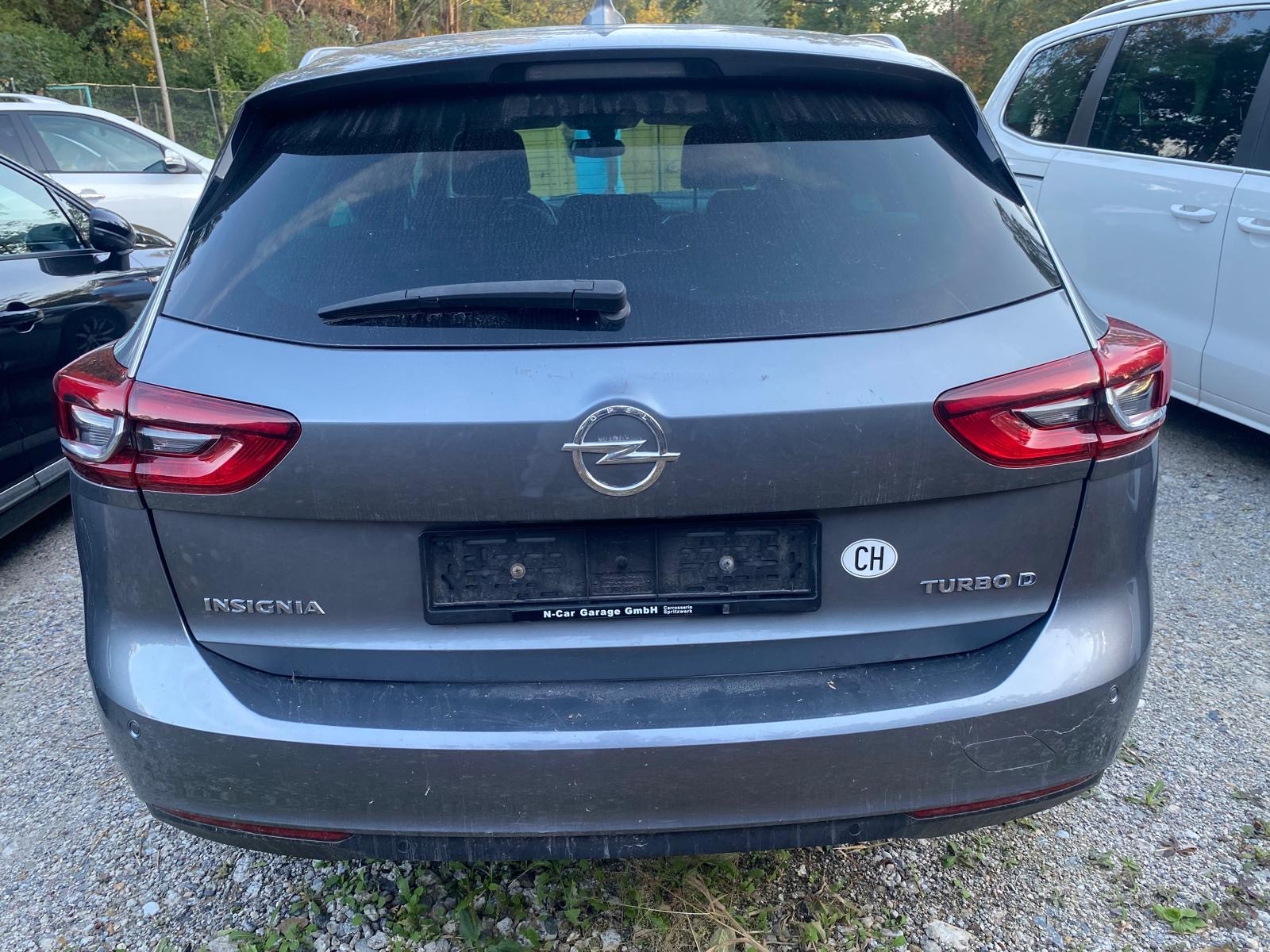 OPEL Insignia 2.0 CDTI Sports Tourer Edition-image-3
