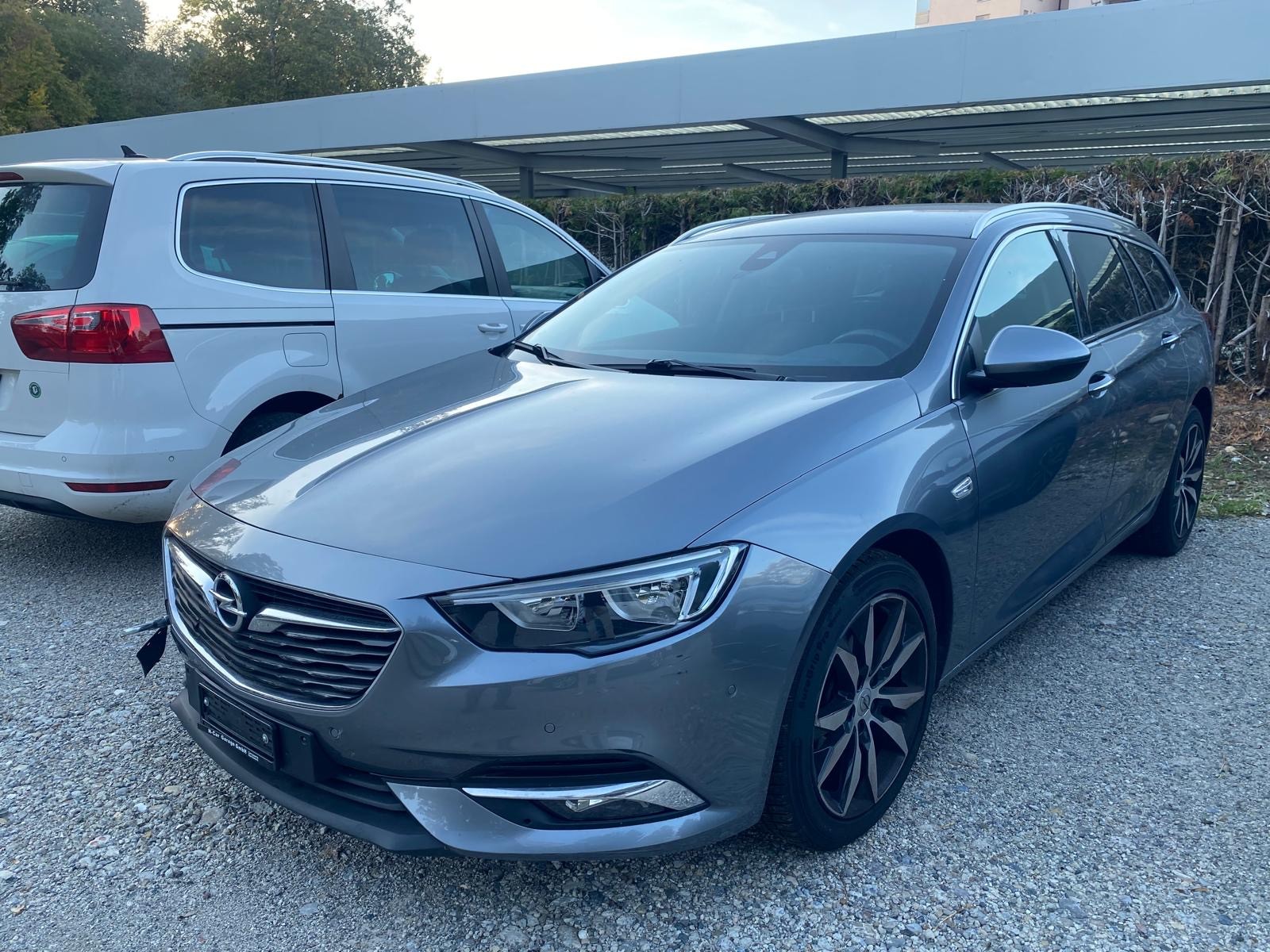 OPEL Insignia 2.0 CDTI Sports Tourer Edition-image-0
