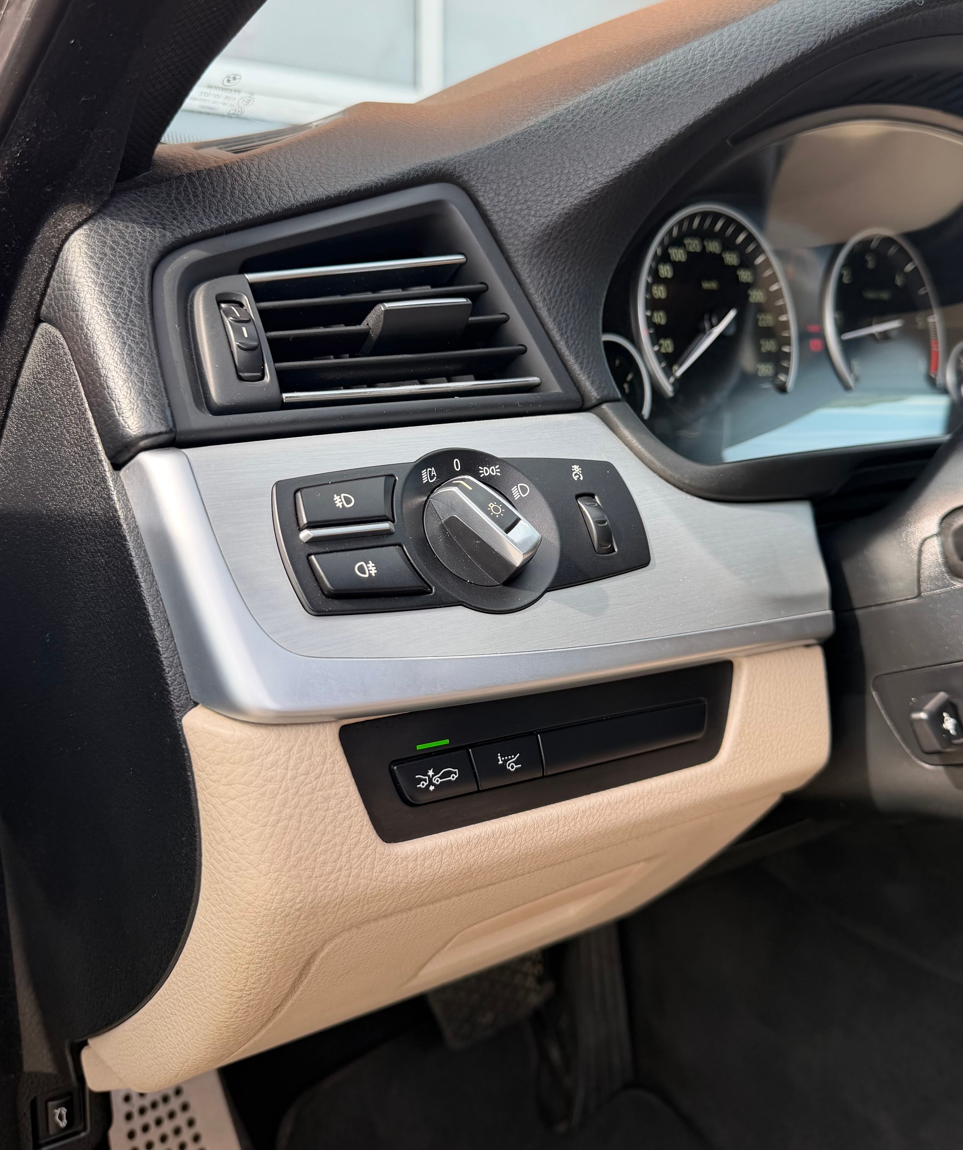 BMW 535d xDrive Pack-M Touring Steptronic-image-10