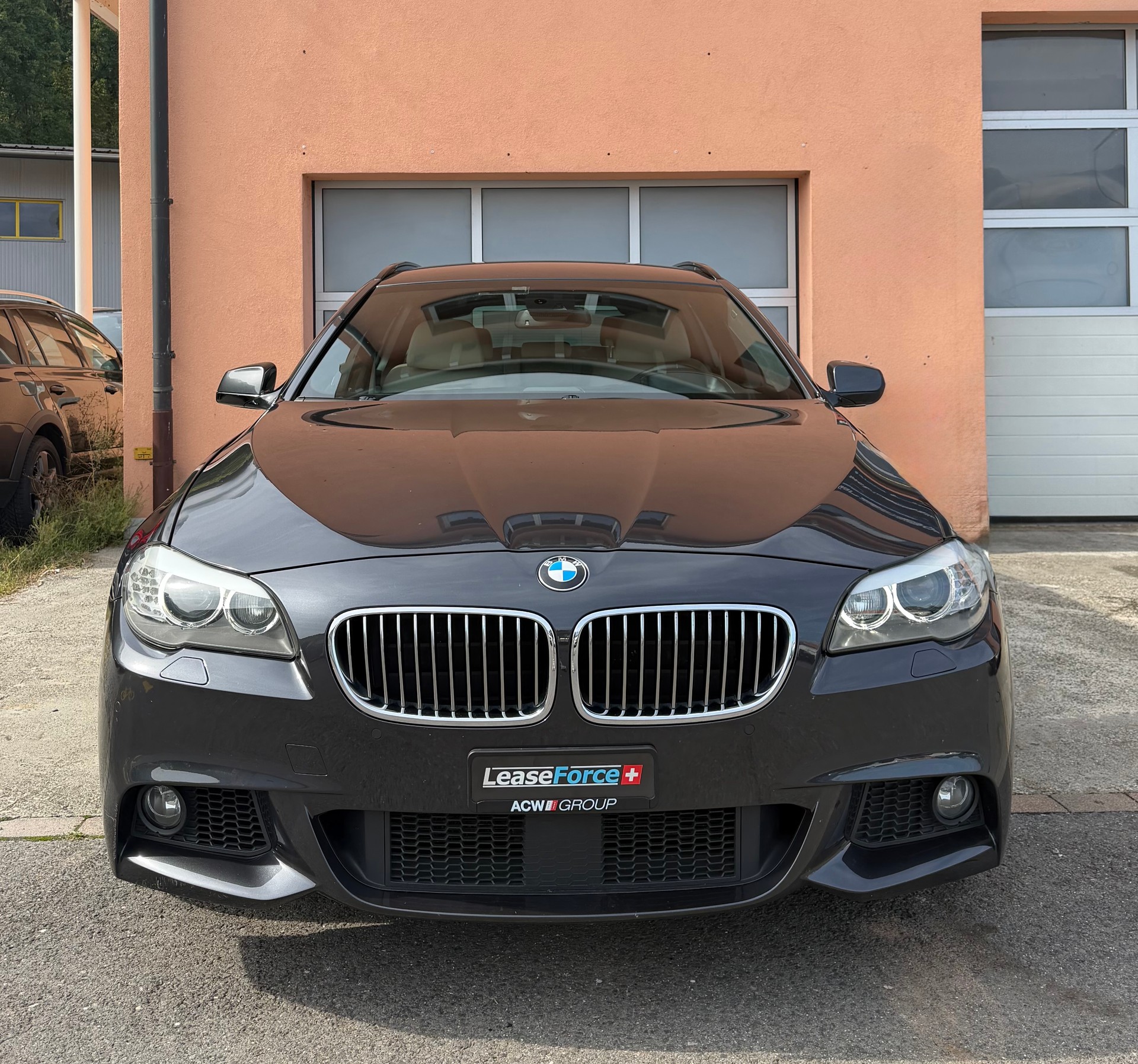 BMW 535d xDrive Pack-M Touring Steptronic-image-4