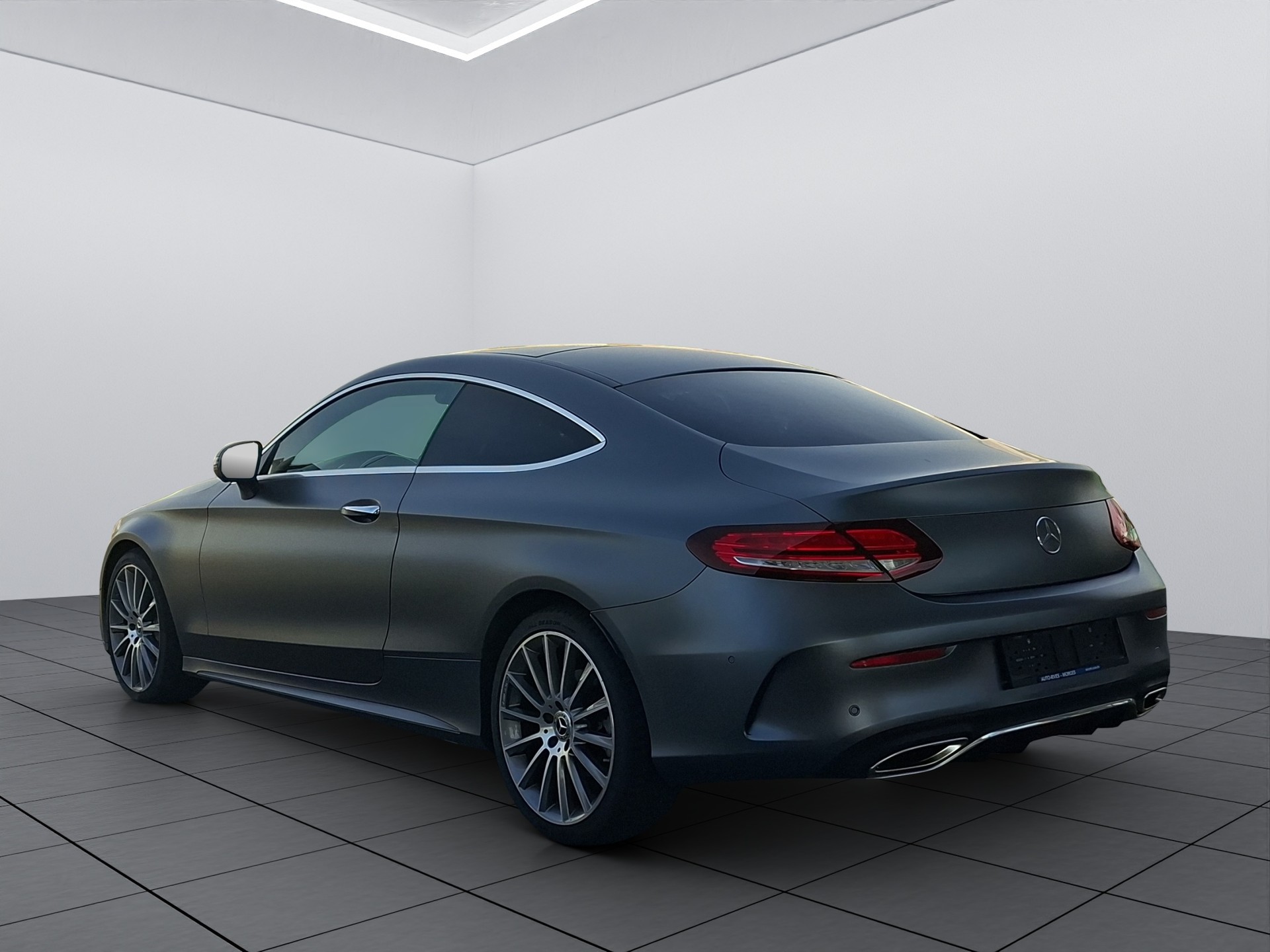 MERCEDES-BENZ C 200 Coupé 4Matic AMG Line 9G-Tronic-image-7