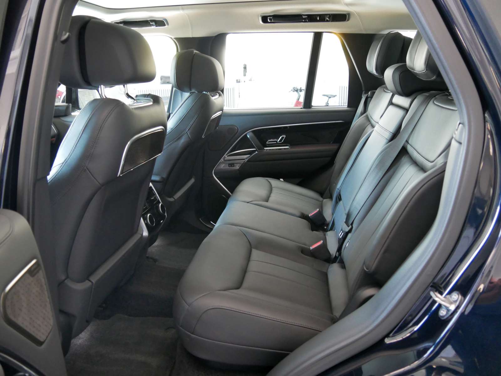 LAND ROVER Range Rover P530 4.4 V8 Autobiography Automatic-image-13