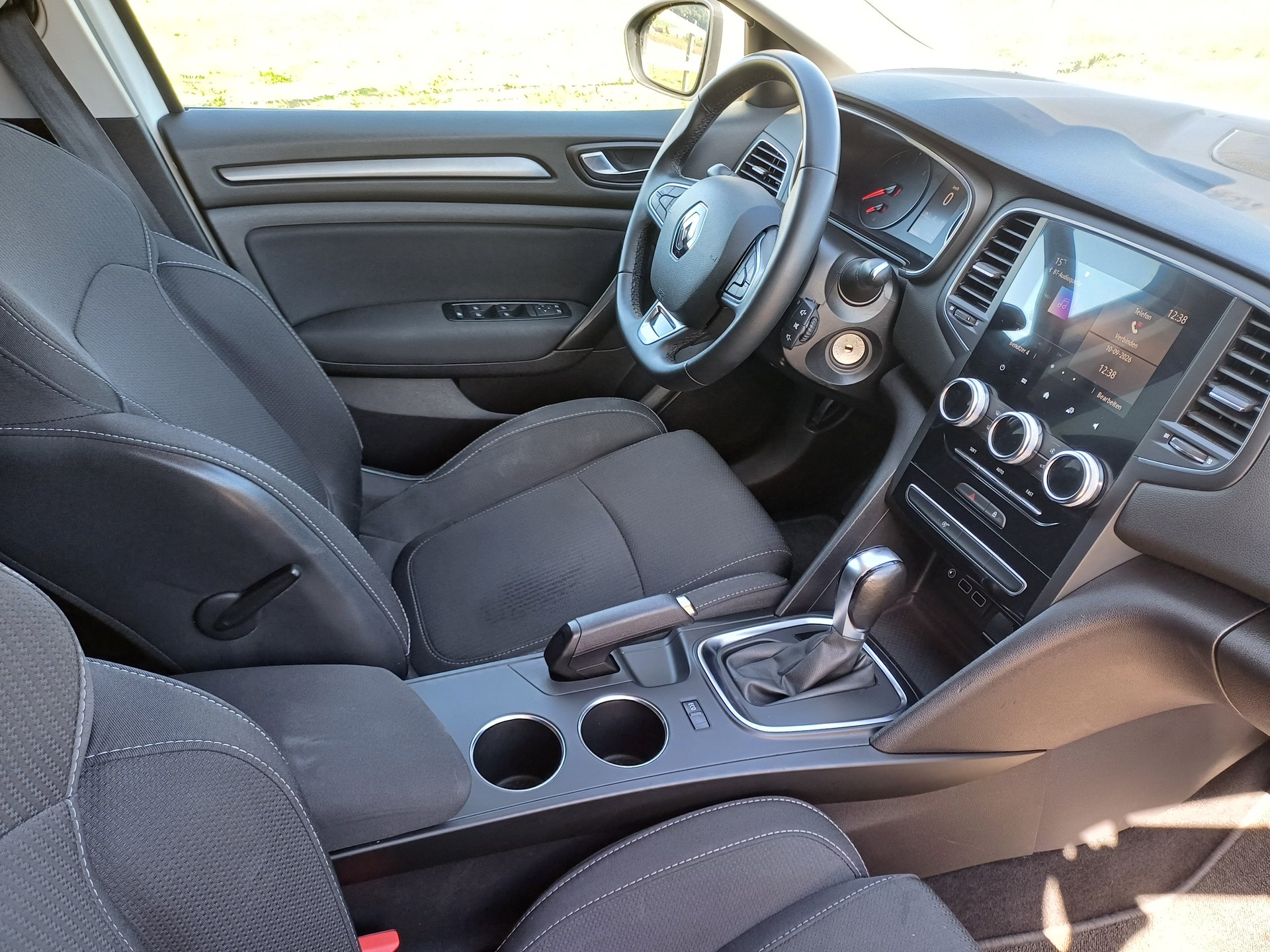 RENAULT Mégane Grandtour 1.5 dCi Business EDC-image-5