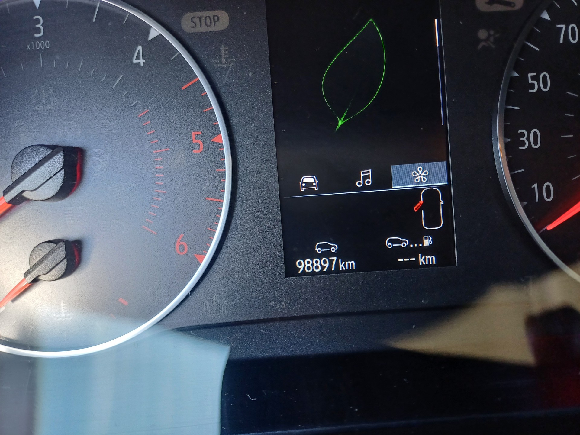 RENAULT Mégane Grandtour 1.5 dCi Business EDC-image-7