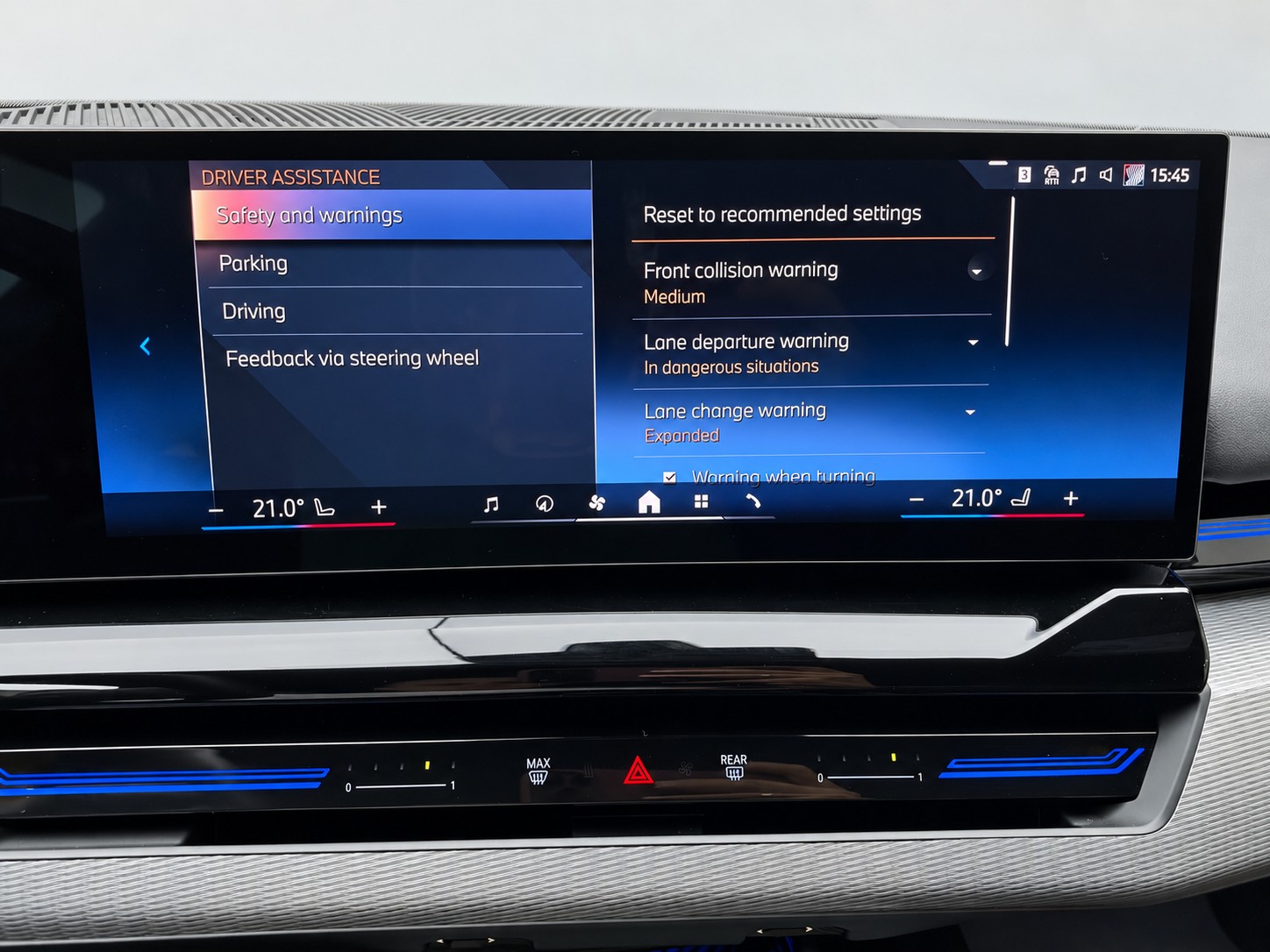 BMW 520d 48V M Sport Pro Steptronic-image-28